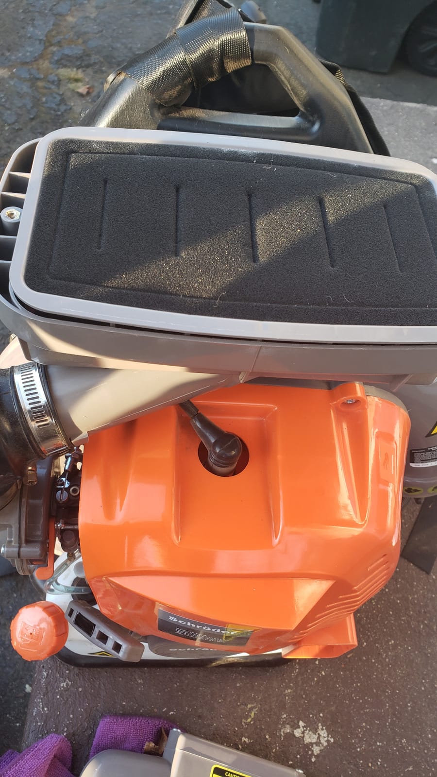 Schröder Backpack Leaf Blower - Backpack Blower - Gas Leaf Blower - SR-6400L - 3.7 HP Engine customer photo 1
