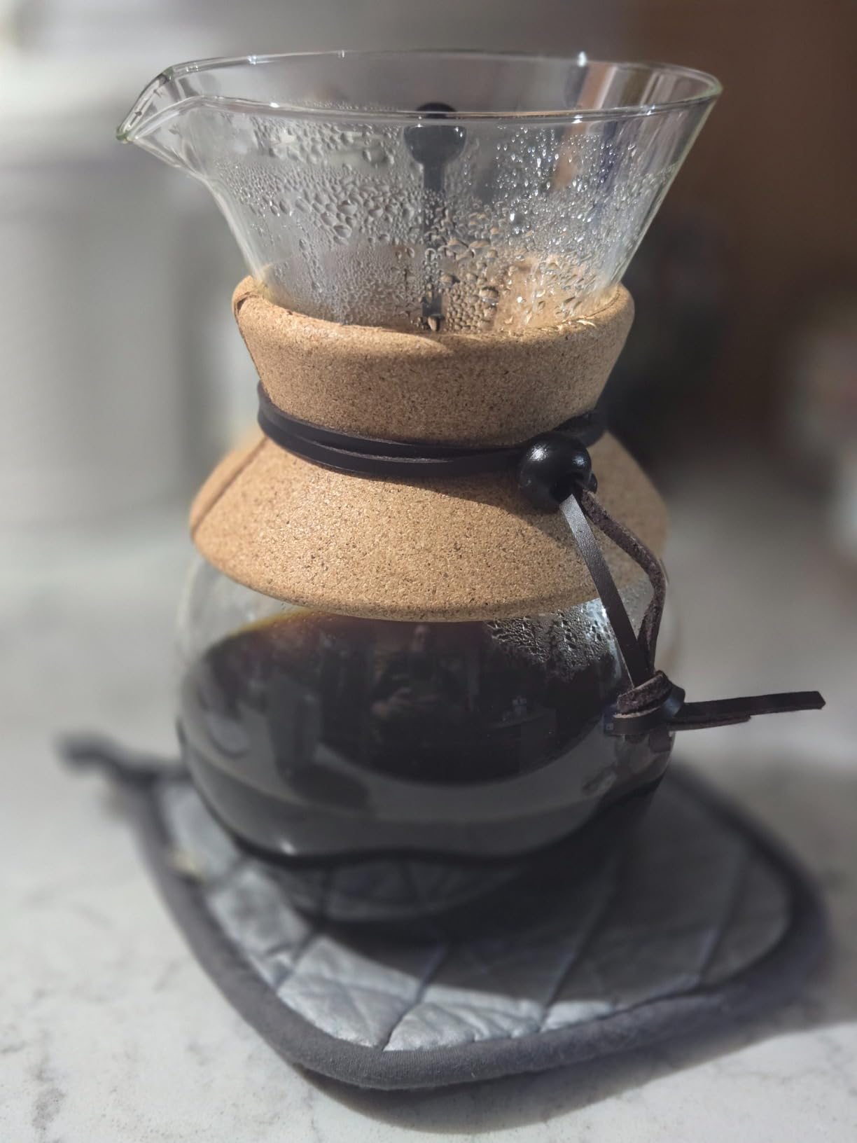 Bodum 34oz Pour Over Coffee Maker, High-Heat Borosilicate Glass with Reusable Stainless Steel Filter and Cork Grip customer photo 2