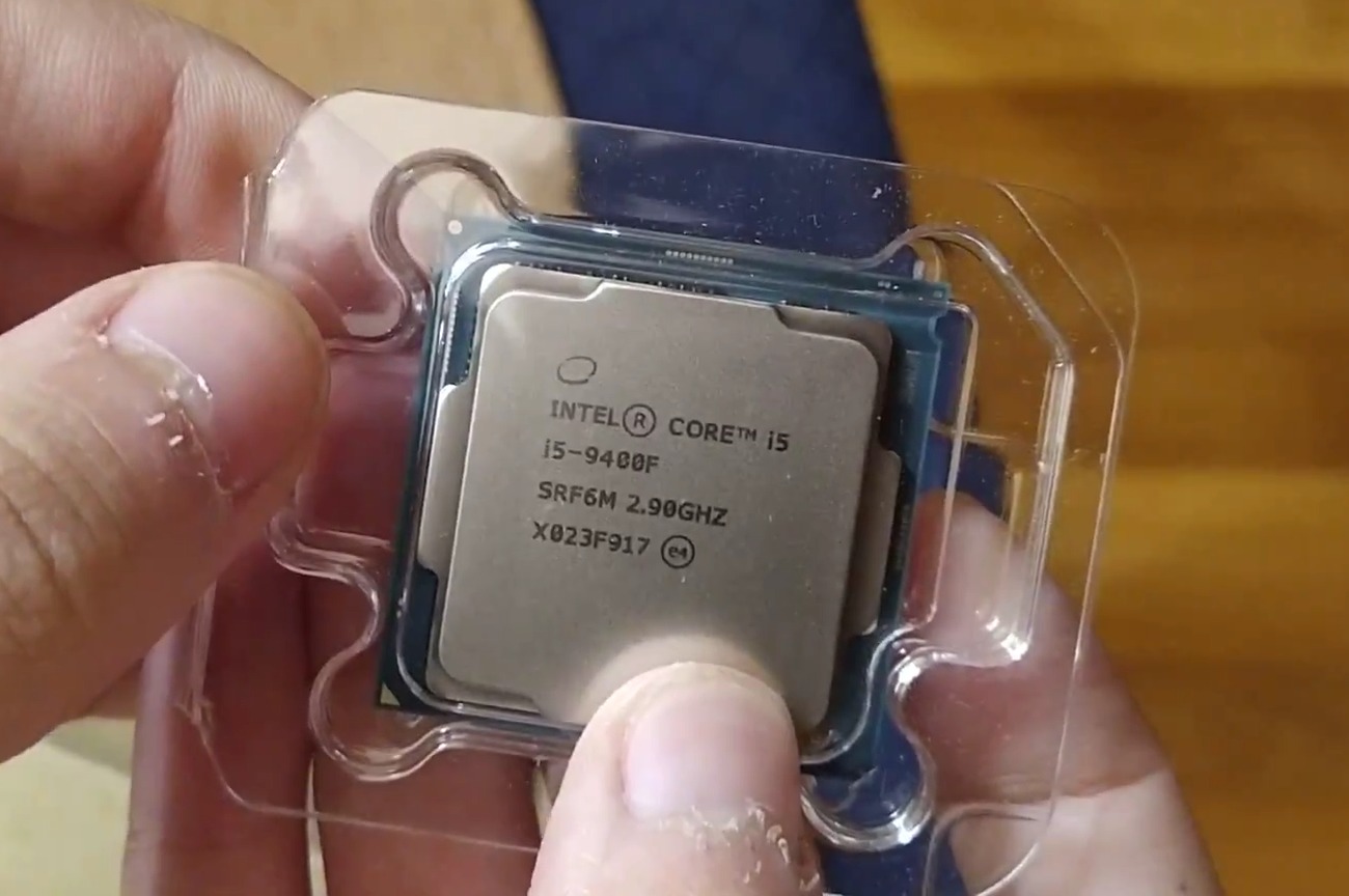 Intel Core i5-9400F Desktop Processor 6 Cores up to 4.1 GHz Turbo without Processor Graphics LGA1151 300 Series 65W customer photo 2