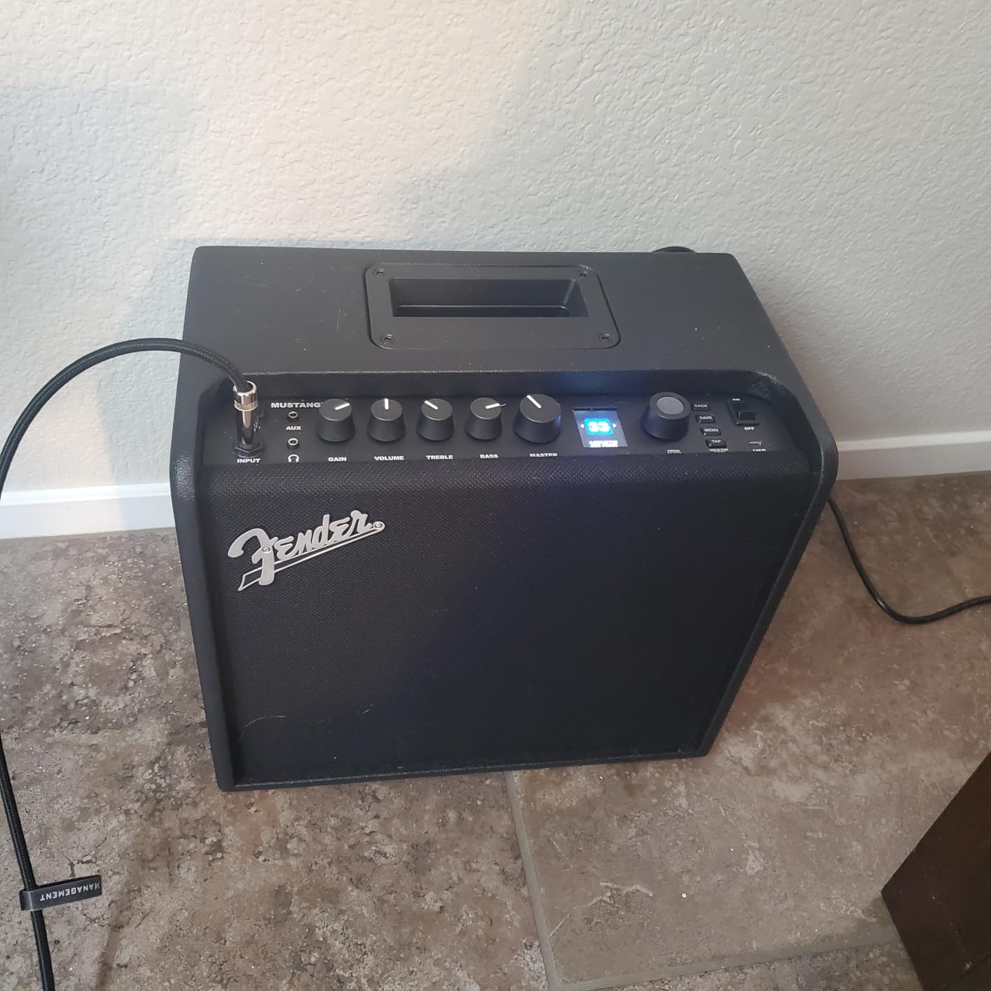 Fender Mustang LT25 Guitar Amplifier, 25-Watt Digital Modeling Combo Amp customer photo 2