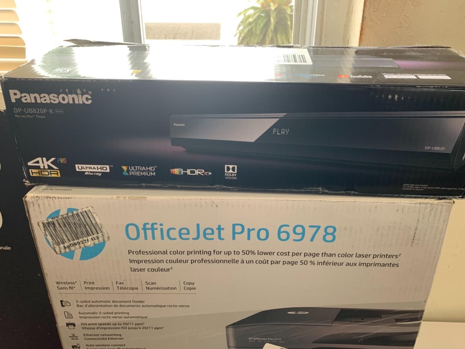 Panasonic Streaming Blu Ray DVD Player, 4K Blu Ray Player with Dolby Vision and HDR10+ Ultra HD Premium Video Playback, Hi-Res Audio, Voice Assist - DP-UB820-K (Black) customer photo 2