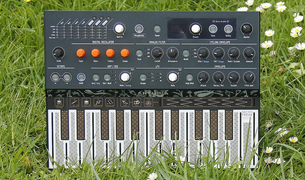 Arturia MicroFreak Synthesizer Keyboard | 21 paraphonic oscillator modes from physical modeling to wavetable, 25-key poly-aftertouch keybed, CV pitch gate and pressure customer photo 1