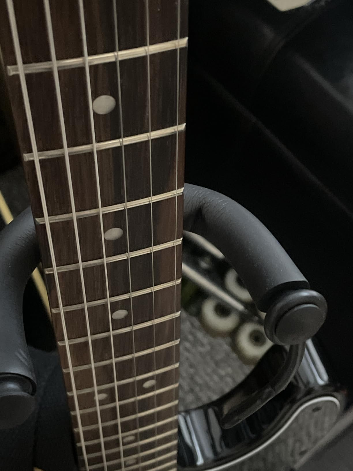 GLEAM Guitar Stand - Adjustable Fit Electric, Classical Guitars and Bass, Load Capacity 20LB, Accessories, Folding Type Black (CG-4) customer photo 1