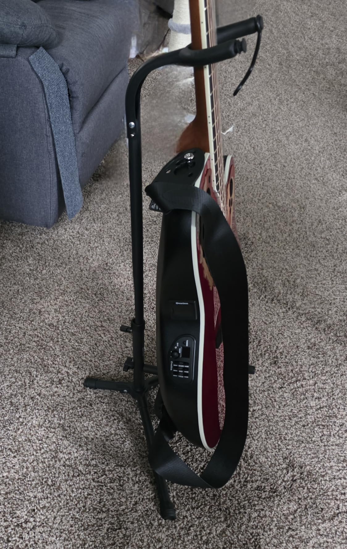GLEAM Guitar Stand - Adjustable Fit Electric, Classical Guitars and Bass, Load Capacity 20LB, Accessories, Folding Type Black (CG-4) customer photo 2