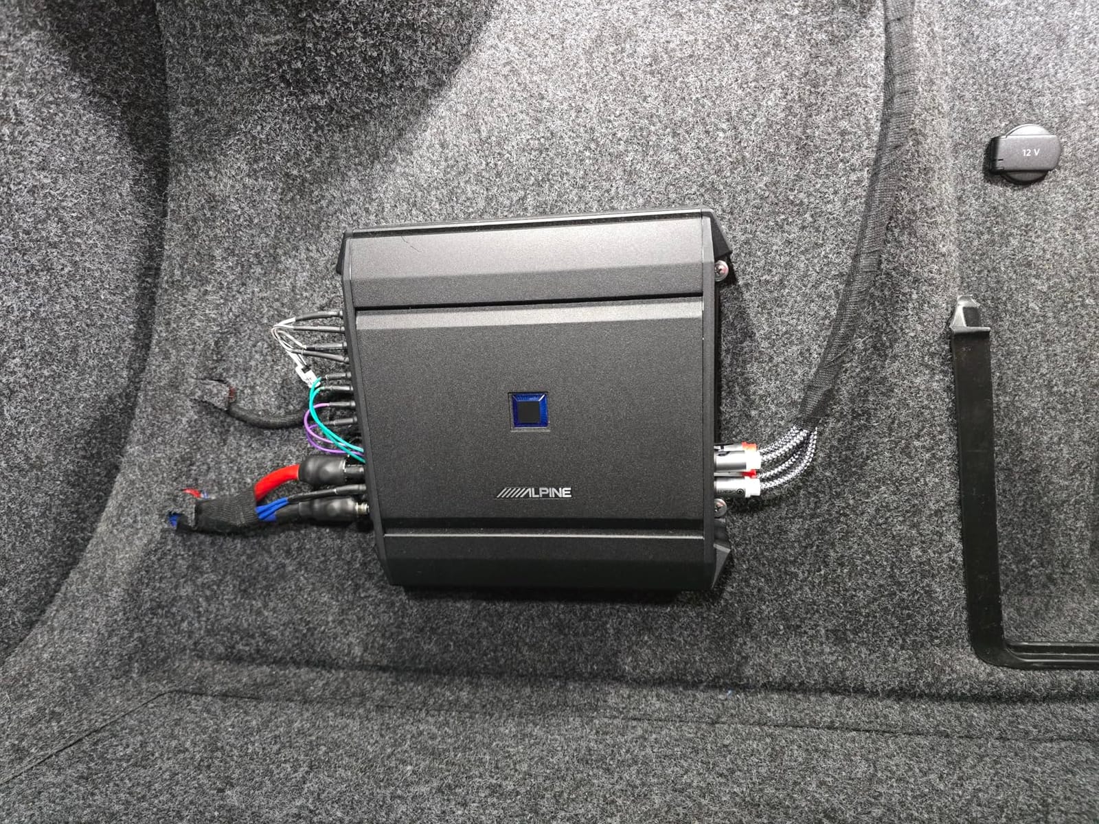 Alpine S-A32F, S Series Class D 4 Channel Digital Amplifier, 320 Watts customer photo 2