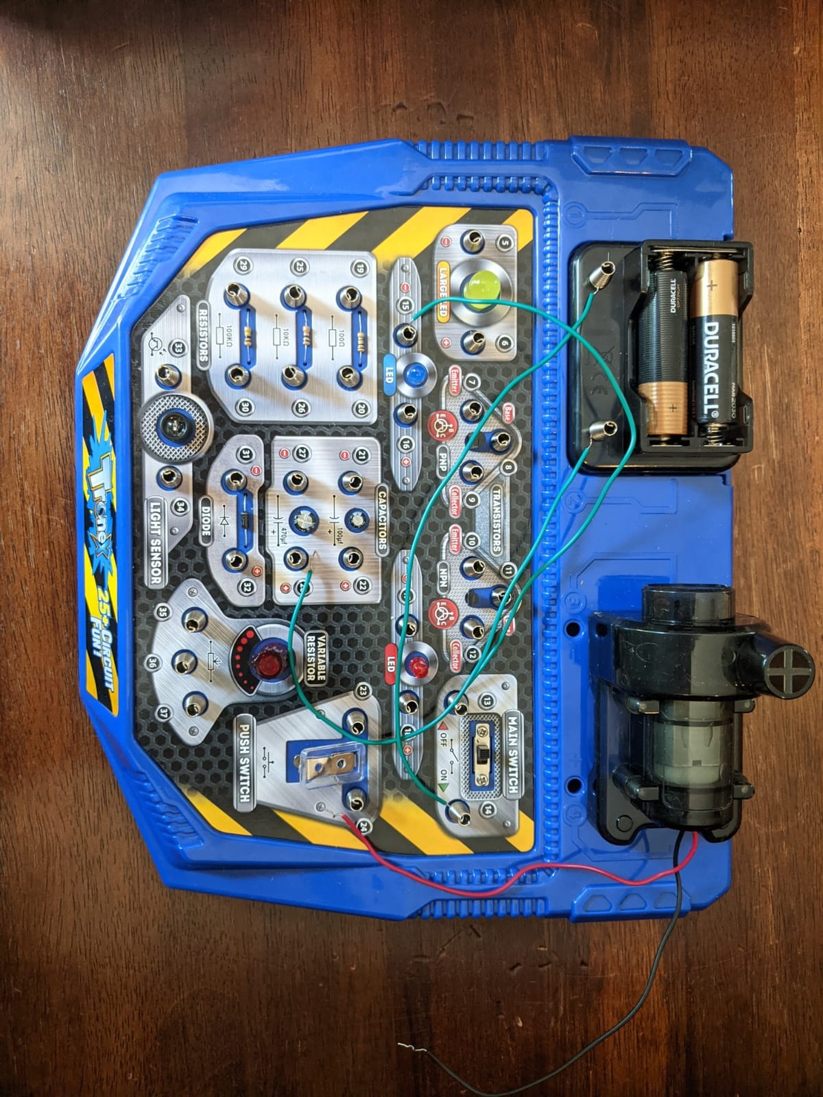 Playz Advanced Circuit Board for Kids, Science Kits for Kids Age 8-12 | Electronics Kit Engineering Electric Circuit Snap board with 328+ Experiments, STEM Projects Educational Science kits Toys customer photo 1