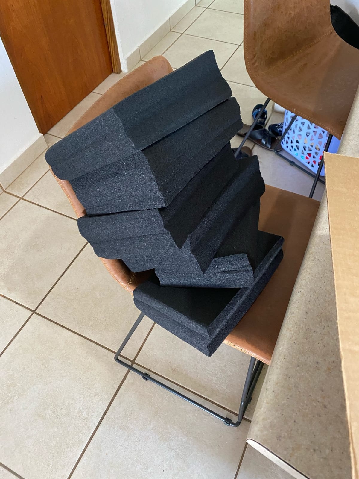 JBER 4Pack Acoustic Foam Corner Bass Traps, Studio Foam Corner Block Finish | 12