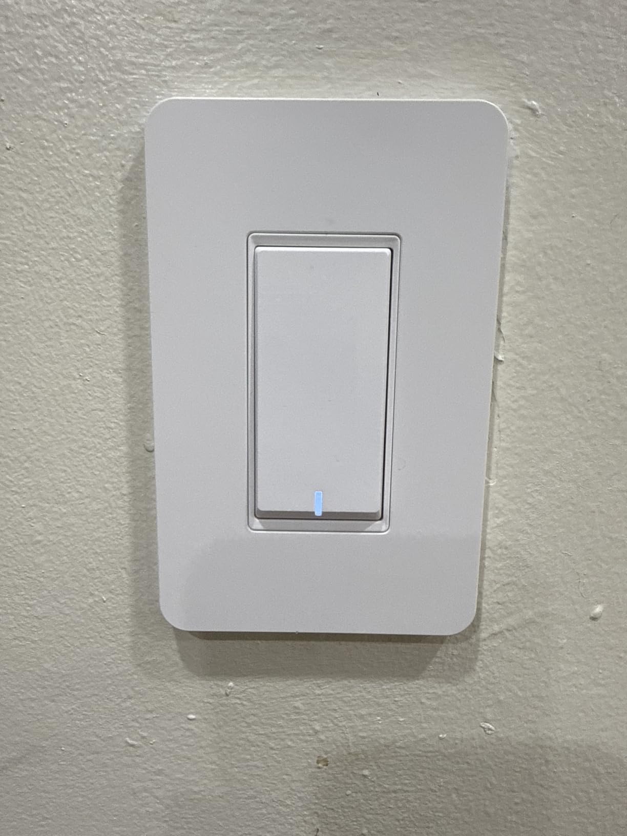 TREATLIFE Smart Light Switch Single Pole Works with Alexa, Google Home and SmartThings, 4 Pack customer photo 1
