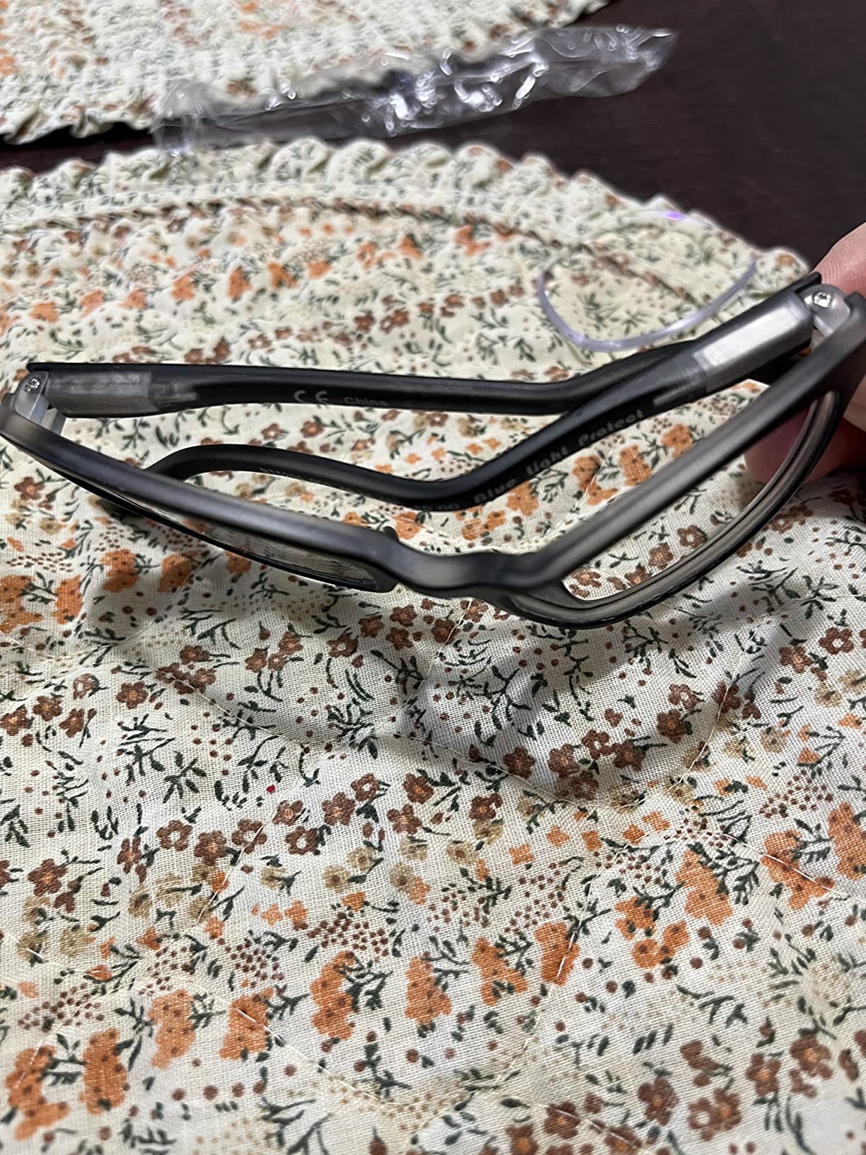 ZENOTTIC Kids Blue Light Blocking Glasses Anti Glare Lens Lightweight Frame Computer Eyeglasses for Boys and Girls customer photo 2