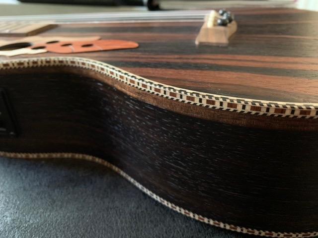Caramel CB904 30inch Ebony Wood Baritone Electric Ukulele Beginner Guitar Starter Pack customer photo 1