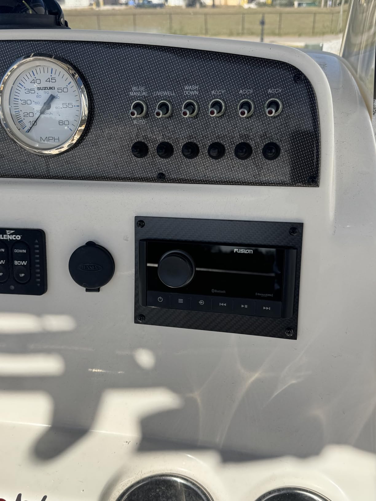 Garmin Fusion Apollo MS-RA670 Marine Stereo, With DSP, A Garmin Brand customer photo 1