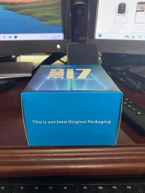 Intel Core i7-9700 Desktop Processor 8 Cores up to 4.7 GHz LGA1151 300 Series 65W customer photo 2