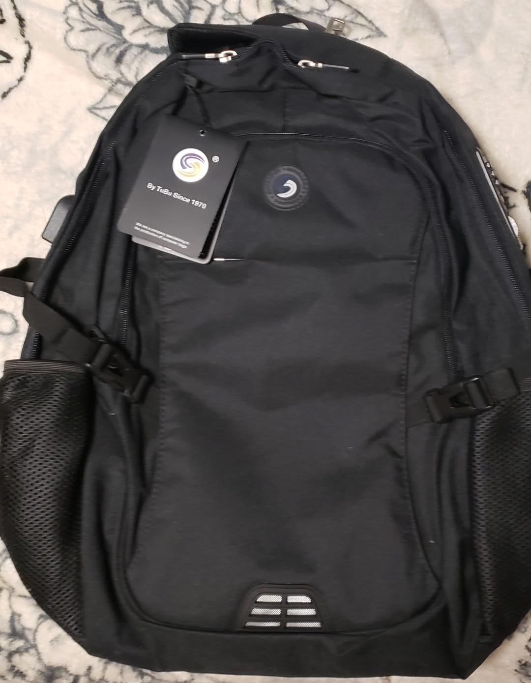SHRRADOO Travel Laptop Backpack for Men Women, College High Schoolbag | Anti Theft Backpacks with Combination Lock, Carry On Flight Approved, Fit 17 Inch Laptop, Bookbag Work School Backpack customer photo 1