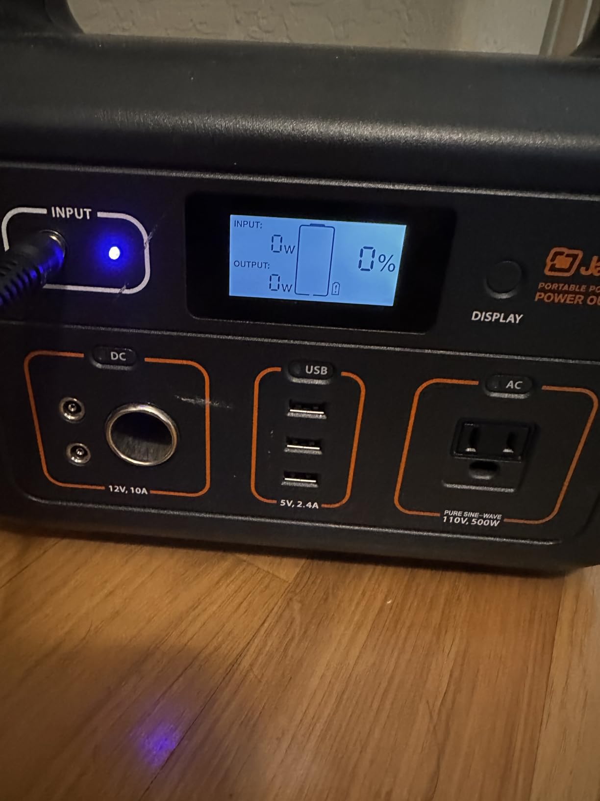 Jackery Explorer 500 v2 Portable Power Station, 512Wh LiFePO4 Battery, 500W AC (1000W Surge), Solar Generator for Camping, Home Backup, UPS, 14 lbs Lightweight(AC Cable Included) customer photo 2