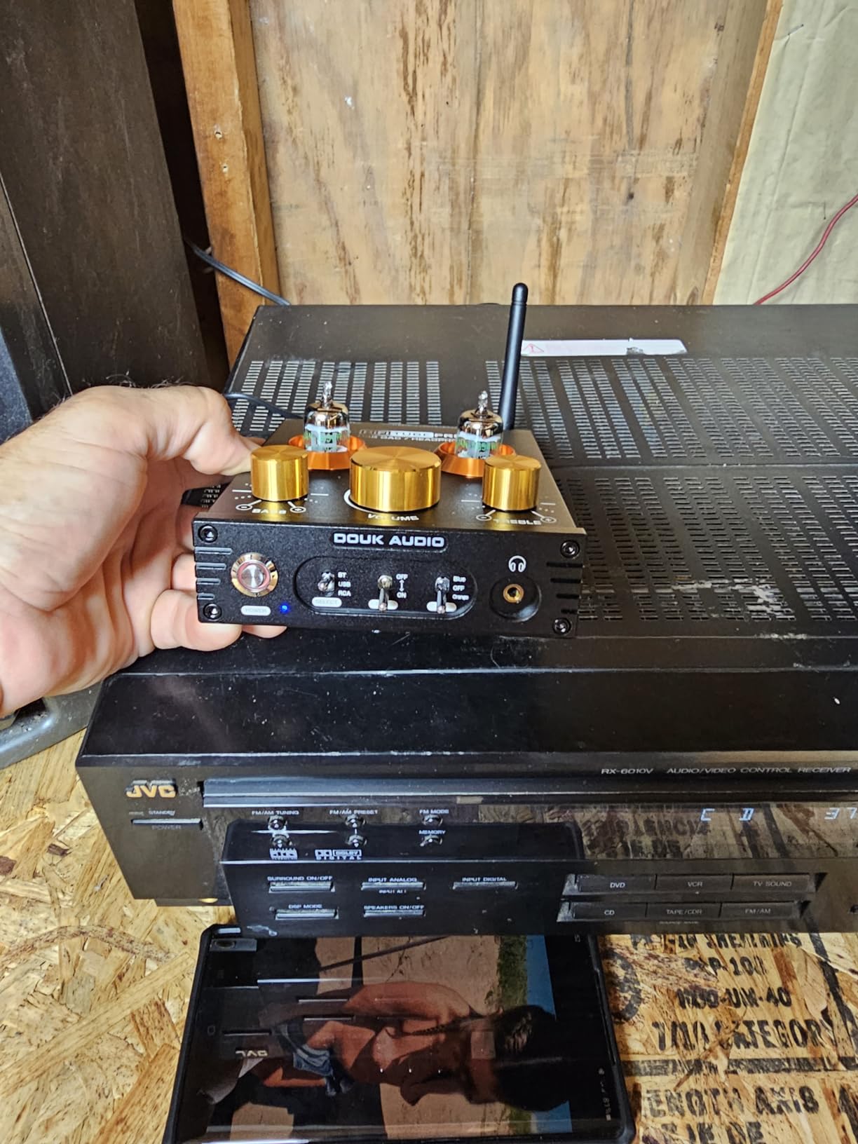 Douk Audio Bluetooth Tube Preamp: HiFi Stereo Preamplifier Receiver | Headphone Amp | USB DAC | Tone Control for Home Theater, Desktop Listening (P1) customer photo 1