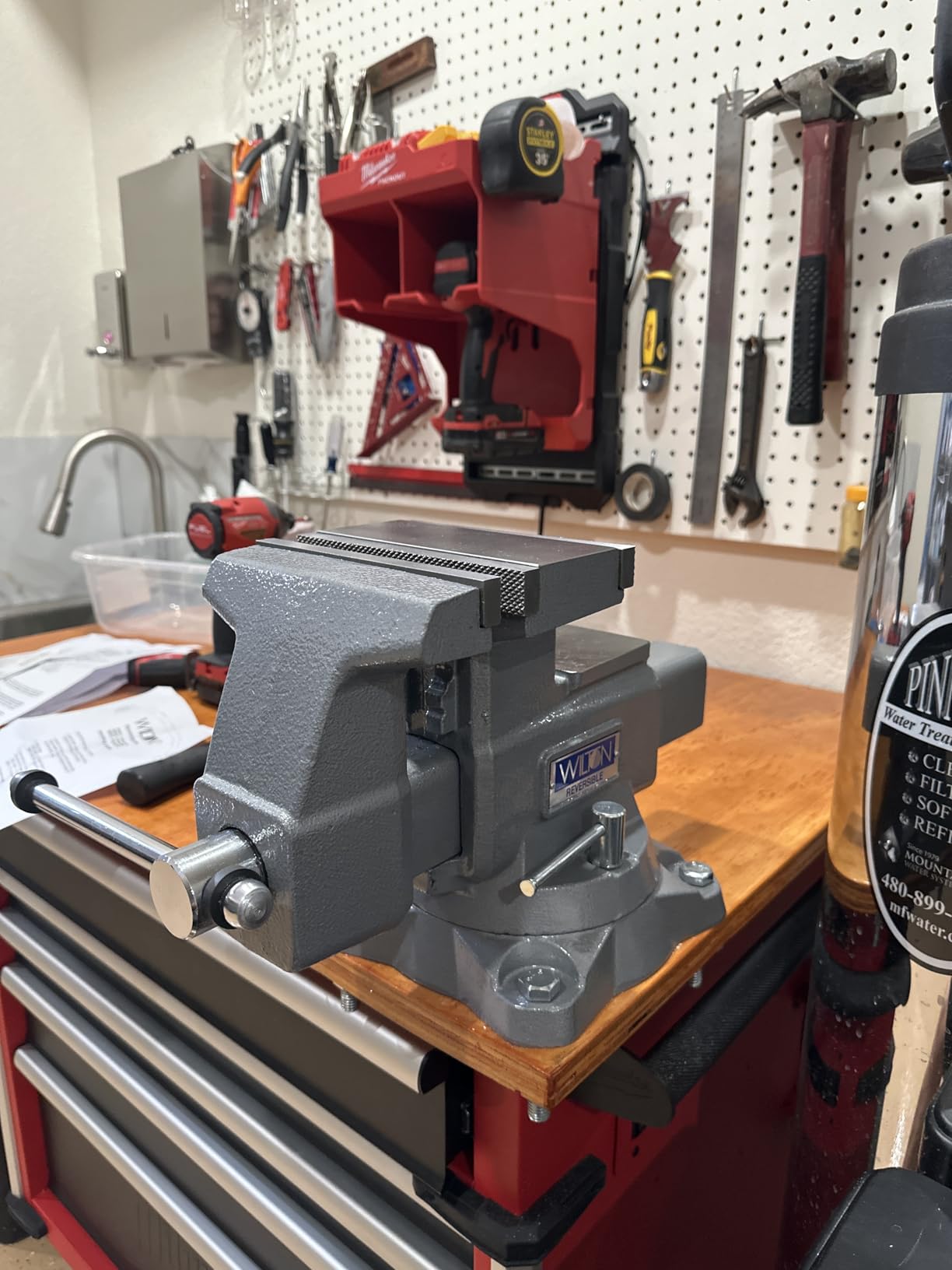 Wilton Reversible Bench Vise, 8