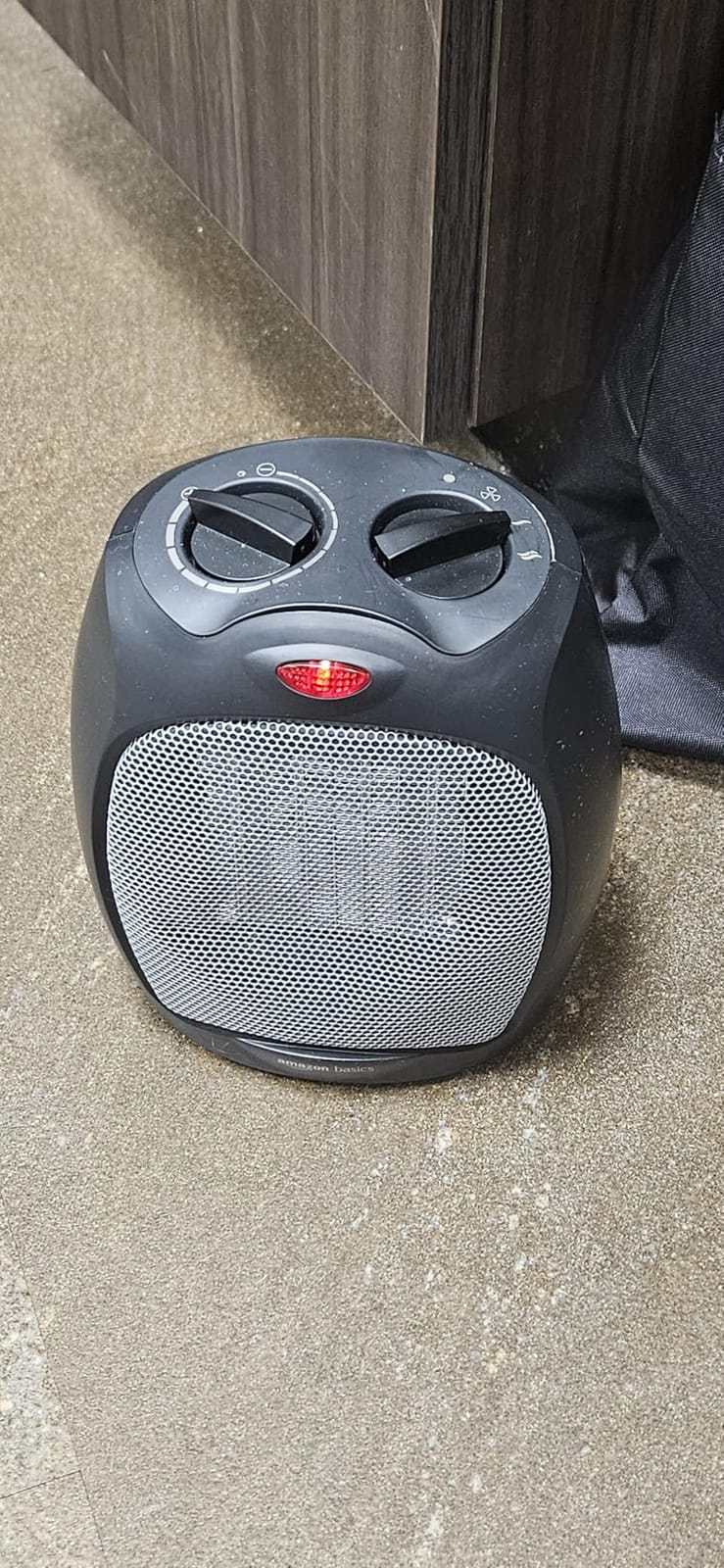 Amazon Basics Ceramic Space Heater, Portable Indoor Heating Solution, With Overheat and Tip-Over Protection, Thermostat, Non-Oscillating, 1500W, Fast Heating, 7.52