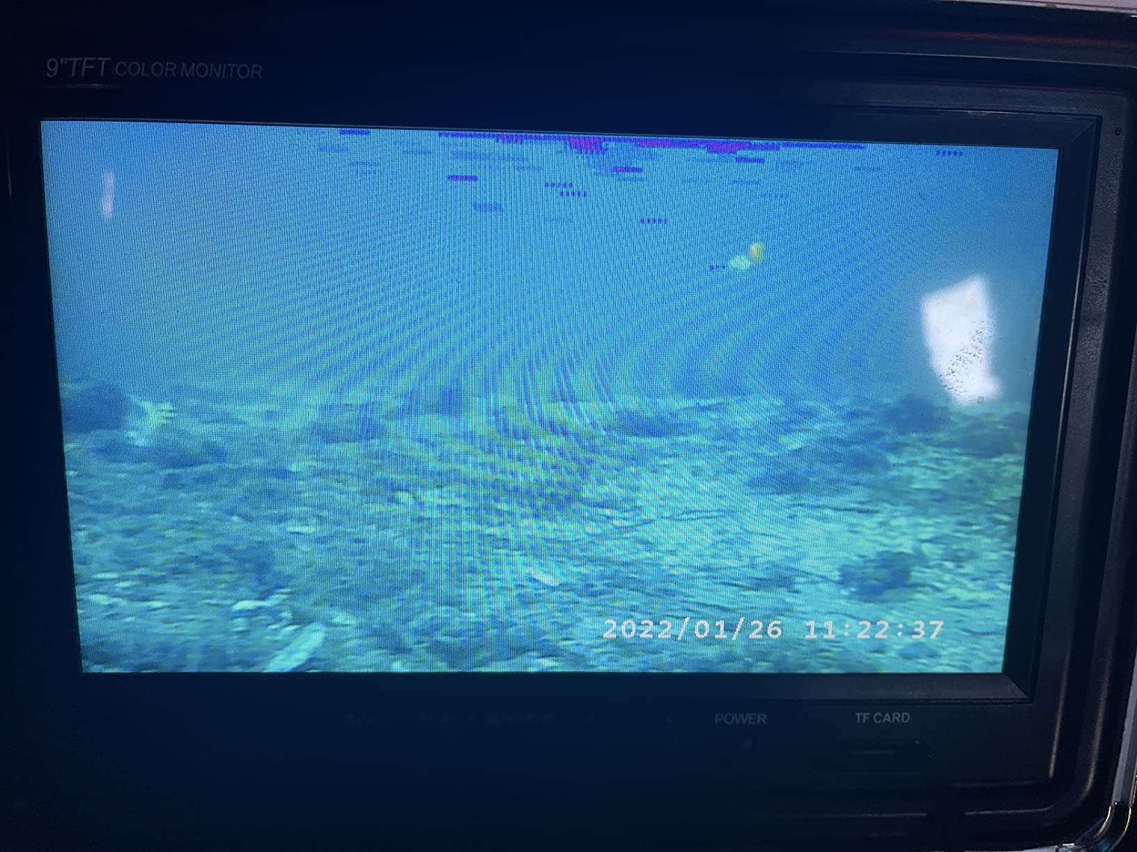 Eyoyo Underwater Fishing Camera Video Fish Finder DVR Function 9 inch Large Color Screen 360° Horizontal Panning Camera 1000TVL w/ 18 Infrared IR Lights 30M Cable for Lake Sea Boat Ice Fishing customer photo 2