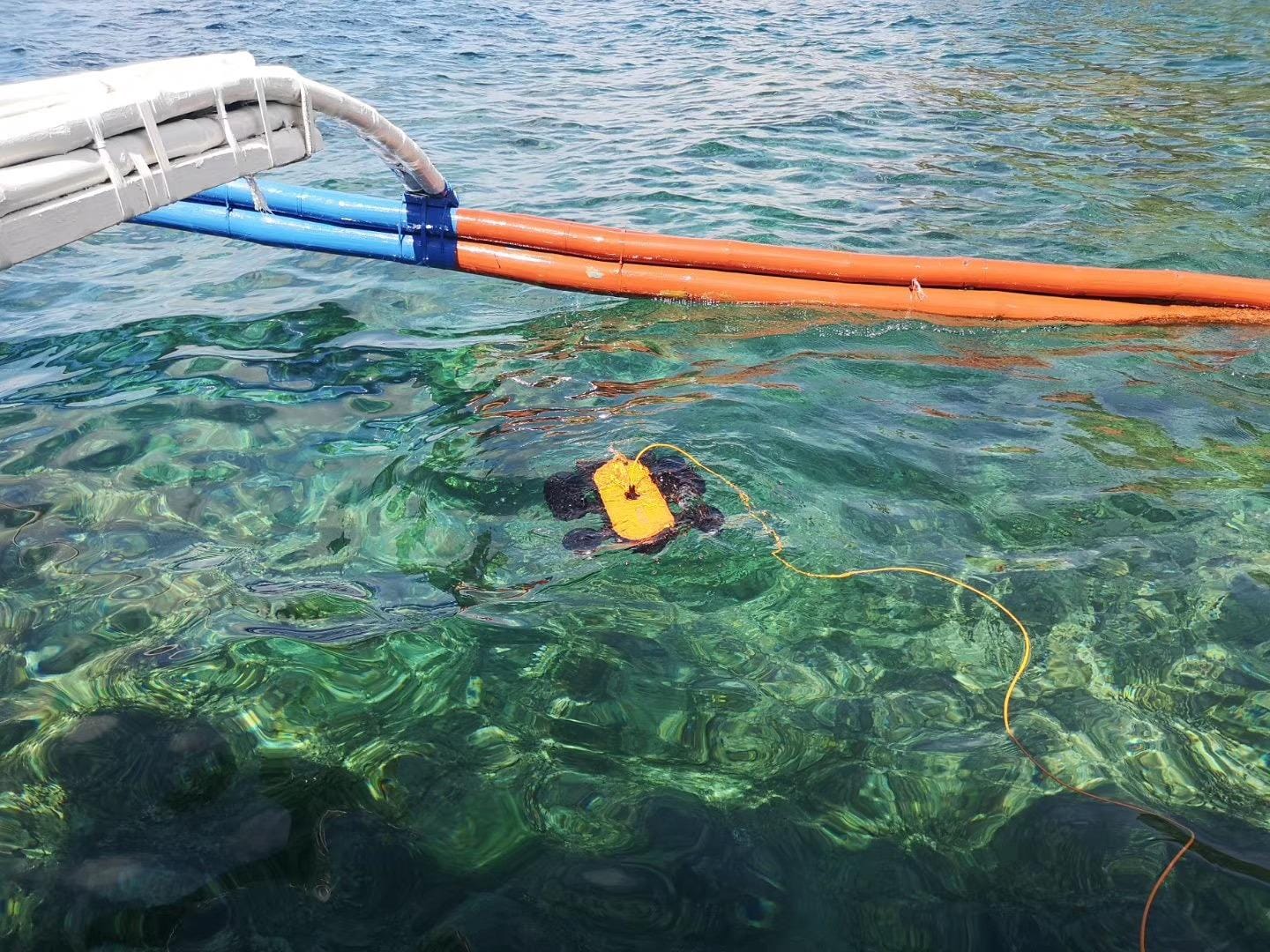Geneinno Underwater Drone Camera 4K UHD ROV Real-Time Viewing, Streaming & Recording, Underwater Inspection and Exploration, Yachting, Education customer photo 2