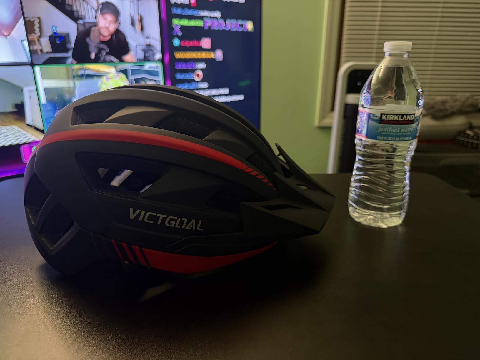 VICTGOAL Bike Helmet Adult Men Women with LED Rear Light, M/L/XL Sizes | 3 Modes Rechargeable Rear Light, Magnetic Goggles, Removable Sun Visor, 54-63cm Range for Adult Youth Outdoor Road Cycling customer photo 2