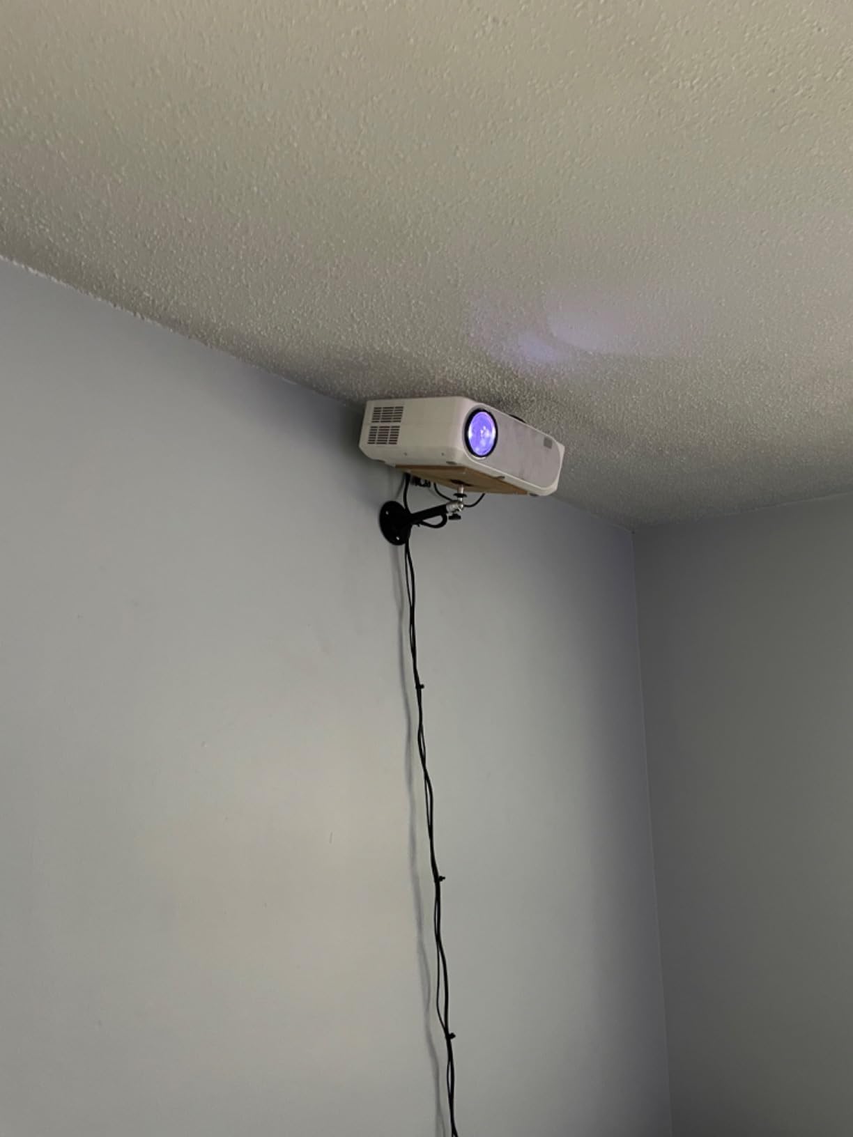 Mini Ceiling Wall Projector Mount Stand 175mm, Black | Projector Holder Compatible with QKK, DR.J, DBPOWER, Anker, VANKYO, AAXA, Jinhoo, PVO, TMY, AuKing and Most Other Mini Projector customer photo 1