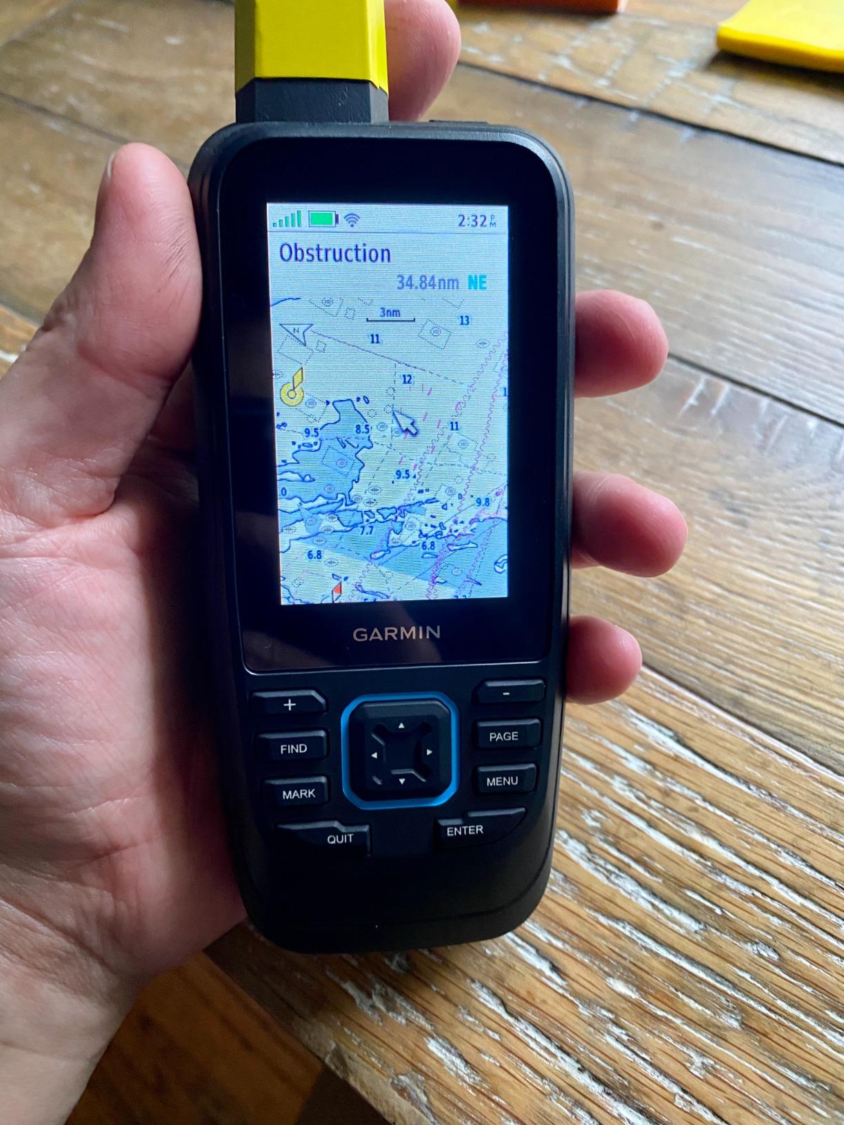 Garmin GPSMAP 86i, Floating Handheld GPS with Button Operation, Inreach Satellite Communication Capabilities customer photo 2