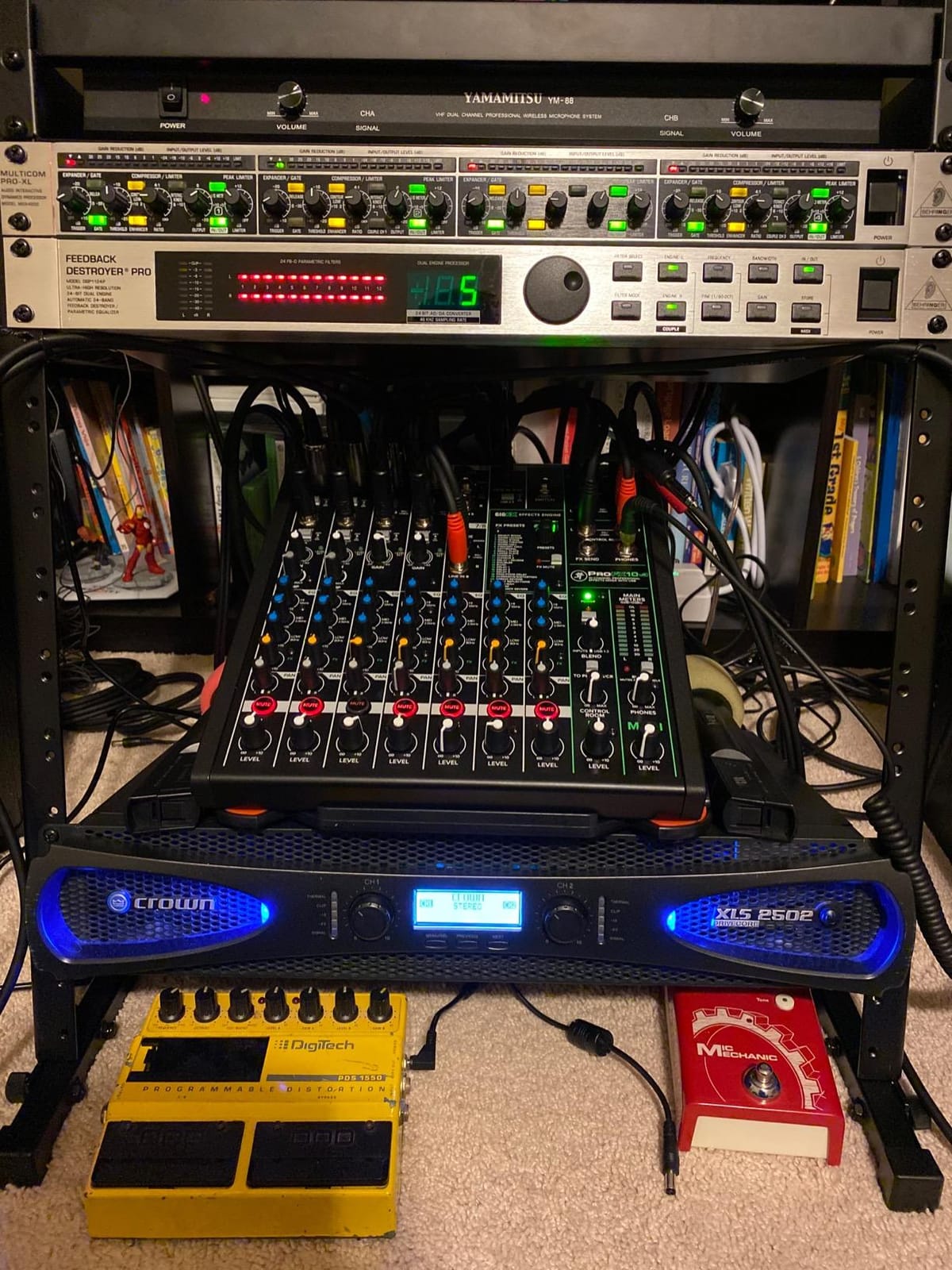 Mackie ProFX10v3 10-Channel Professional Analog Mixer with USB Recording and GigFX Effects customer photo 1