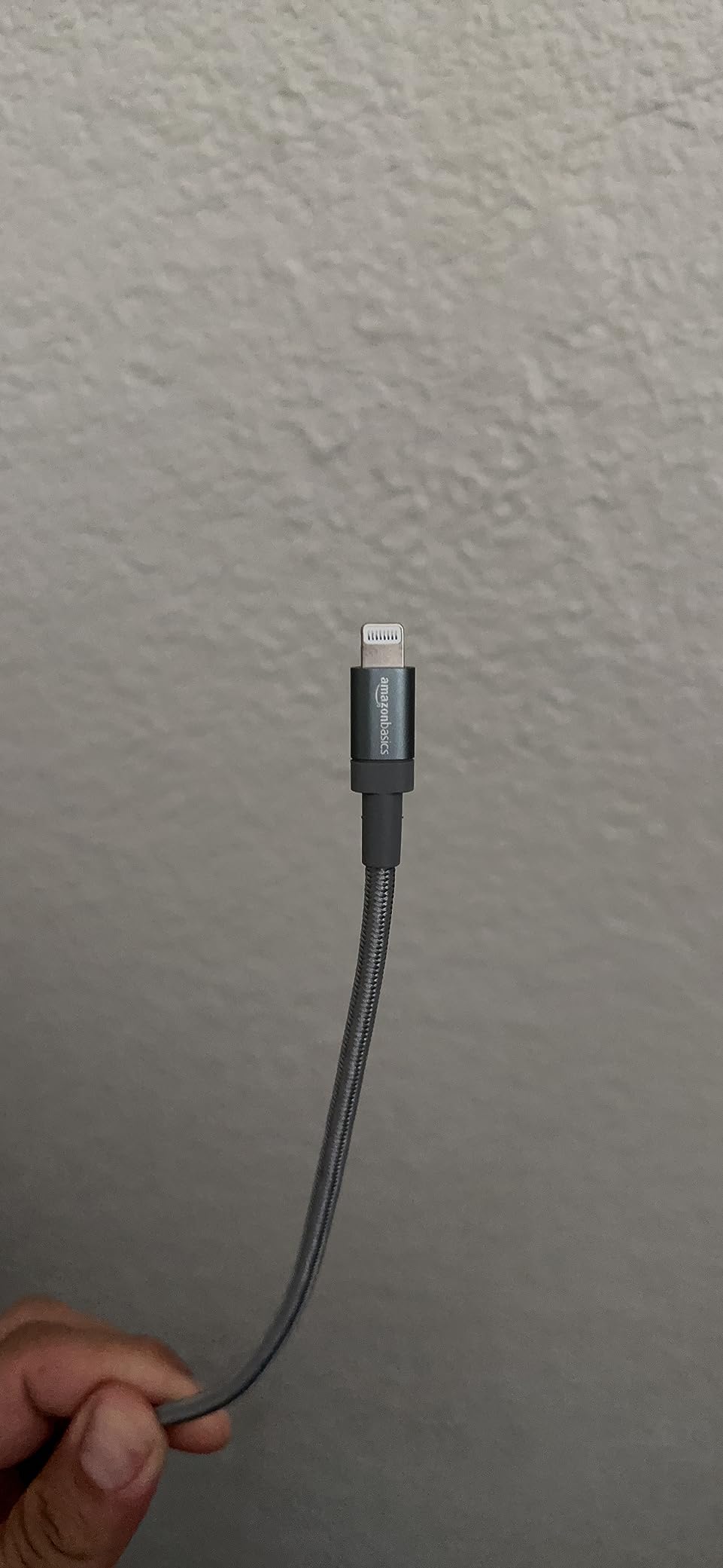 Amazon Basics MFi Certified USB-C to Lightning Cable, Fast Charging with Power Delivery for Apple iPhone 14 Series, 13 12 11 X Xs Pro, Pro Max, Plus, iPad, 6 Foot, Dark Gray customer photo 2