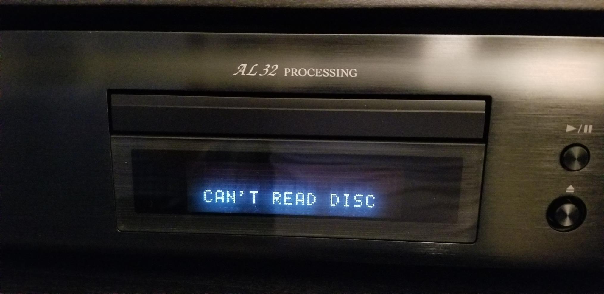 Denon DCD-600NE Compact CD Player (Black) customer photo 1