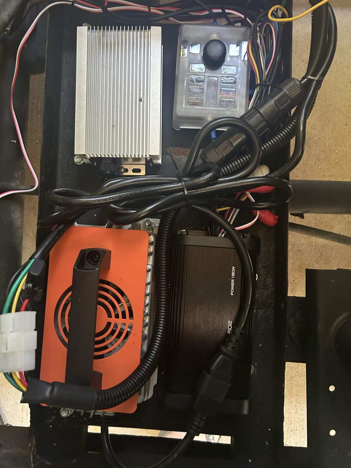 velex Marine Bluetooth Amplifier Speaker Package… customer photo 2