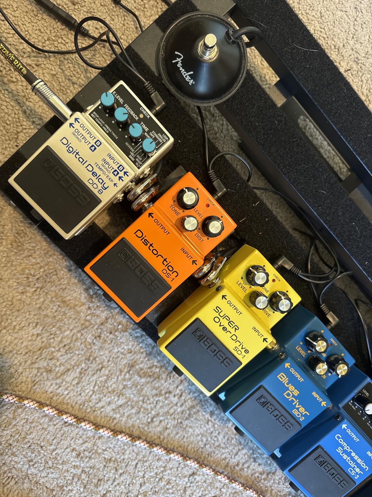BOSS DD-8 Digital Delay Guitar Effects Pedal | Diverse Sonic Range, Maximum Delay Power customer photo 1