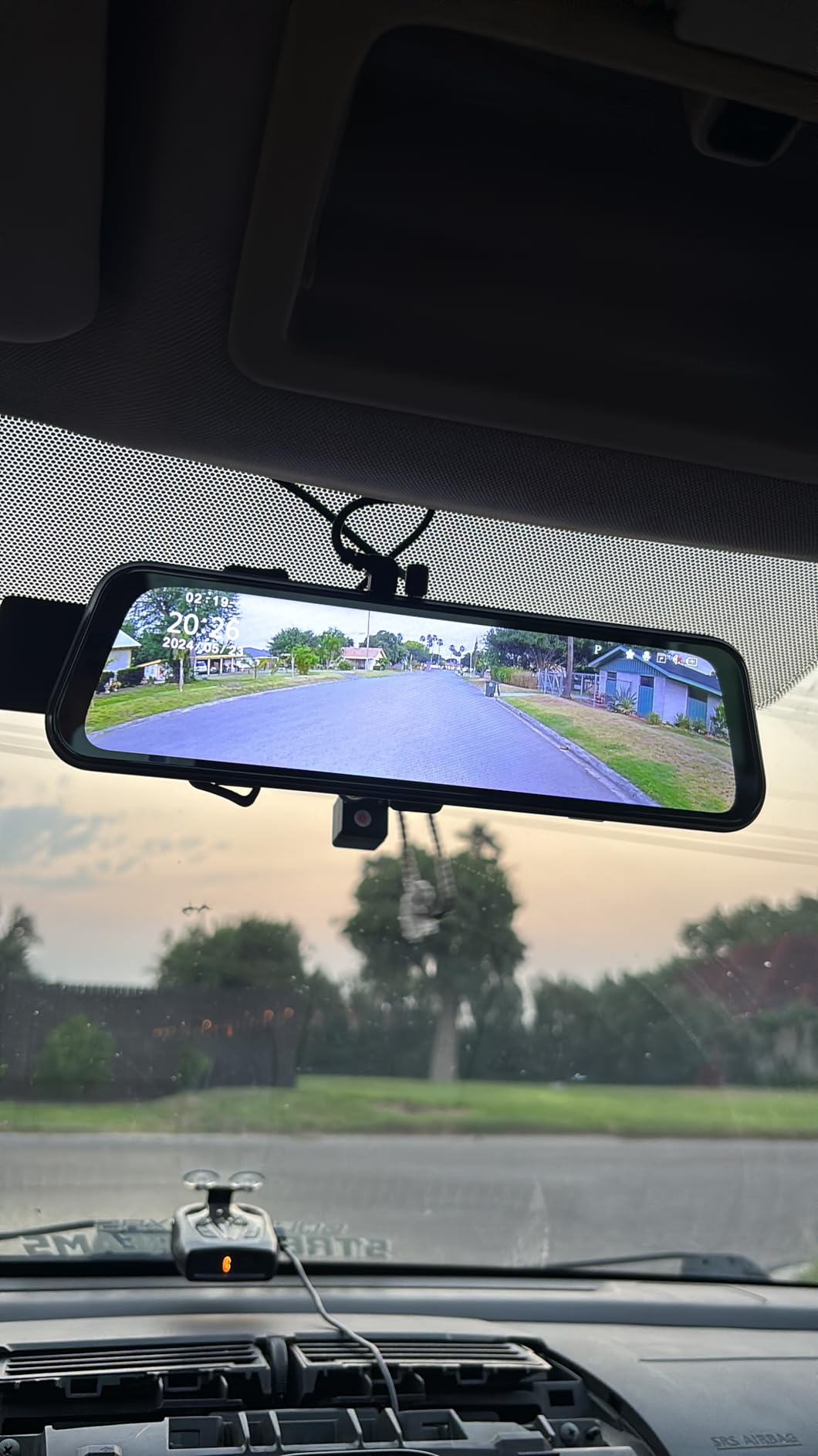 Upgraded 10'' Rear View Mirror Camera Mirror Dash Cam Front and Rear 1080P Backup Camera Full Touch Screen w/ Loop Recording, G-Sensor Night Vision 170° Wide Angle customer photo 2