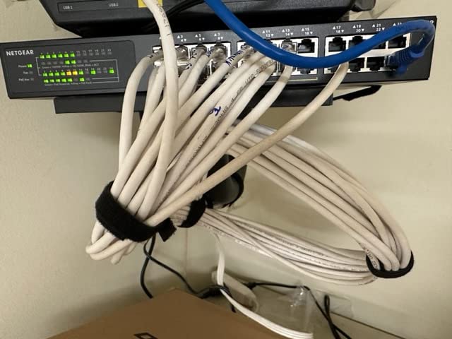 NETGEAR 24-Port PoE Gigabit Ethernet Unmanaged Network Switch (GS324P) | With 8 x 1G and 16 x 1G PoE+ Ports @ 190W, Desktop or Rack Mount customer photo 1