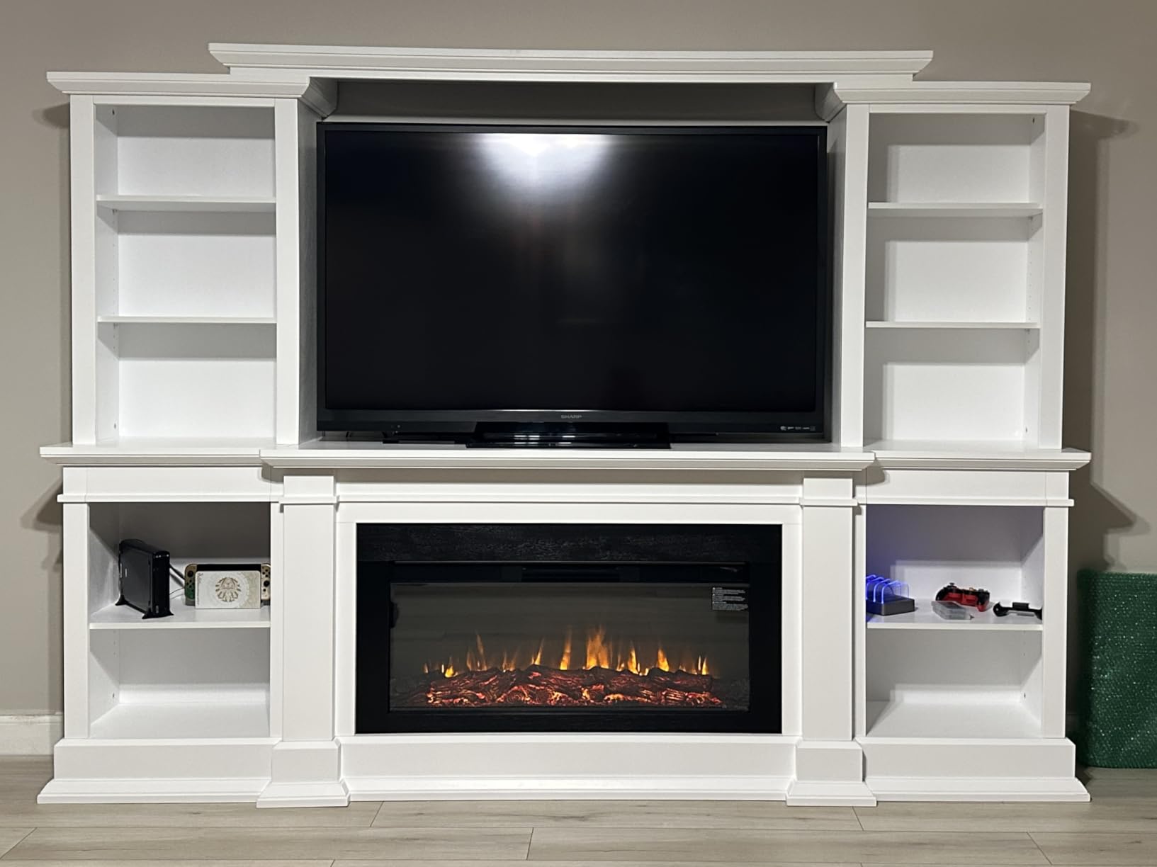 Real Flame Monte Vista Electric Media Fireplace, White,9900E-W customer photo 2