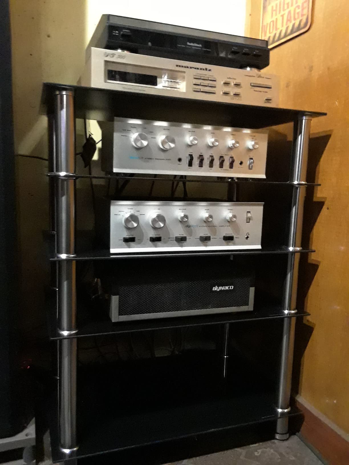 Mount-It! Tempered Glass AV Component Media Stand, Audio Tower and Media Center with 5 Shelves, 220 Lbs Total Capacity, Black Shelves Chrome Legs (MI-8671) customer photo 1