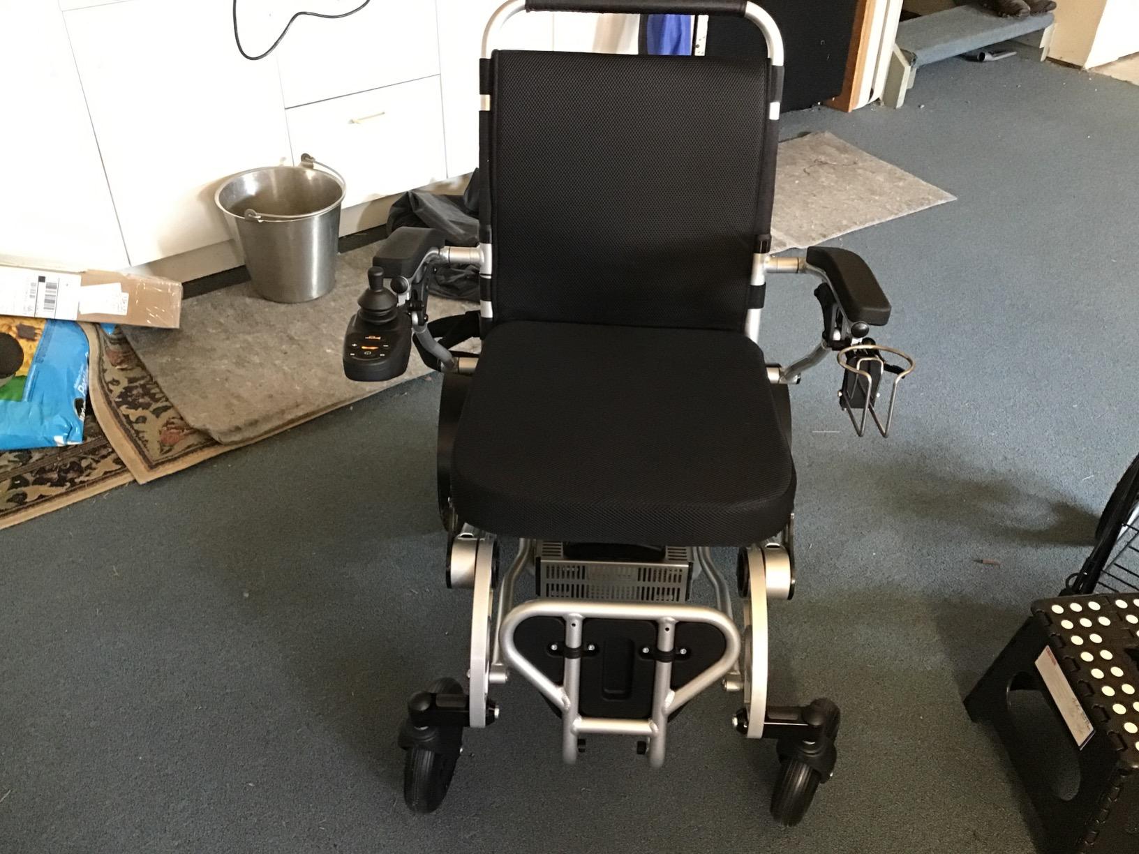 Porto Mobility Ranger Quattro XL 600W Motor Heavy Duty Ultra Exclusive Lightweight Foldable Electric Wheelchair, Weatherproof, Stronger, Longer Range Super Horse Power Dual Motorized All Terrain customer photo 2