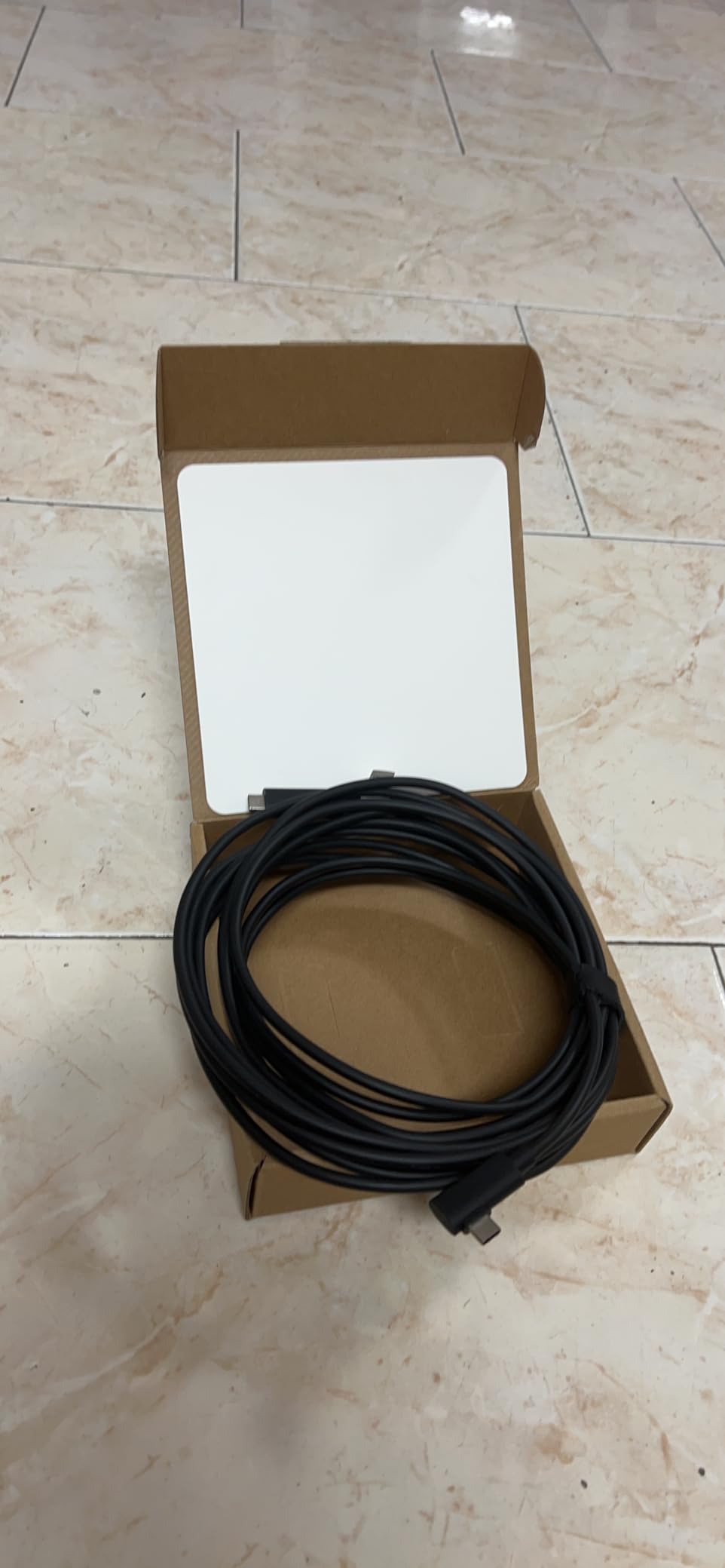 Meta Quest Link Cable - Virtual Reality Headset Cable for Quest - 16FT (5M) - PC VR customer photo 2