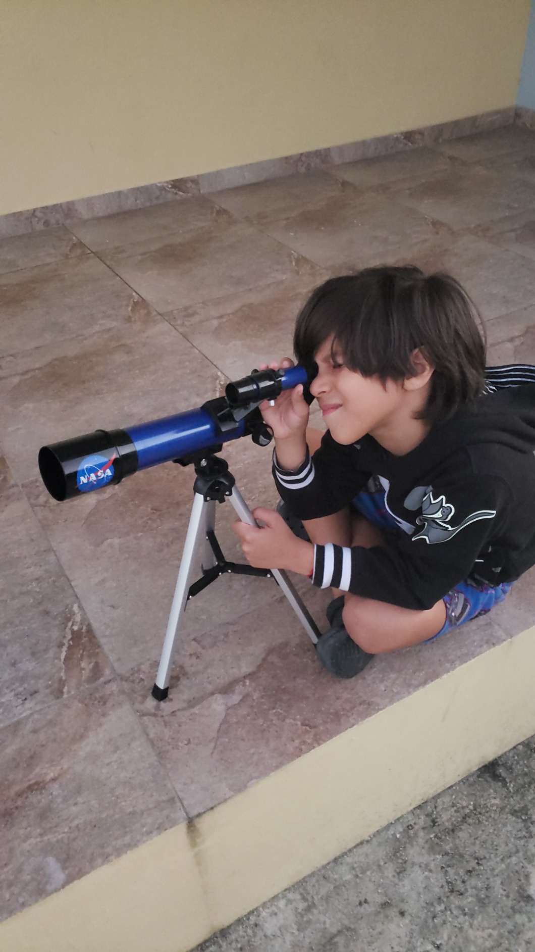 NASA Lunar Telescope for Kids Ages 8-12 with Tripod and Finder Scope | 90x Magnification, Two Eyepieces, Tabletop Tripod, Beginner Astronomy, Space Toys, NASA Birthday Gift customer photo 1