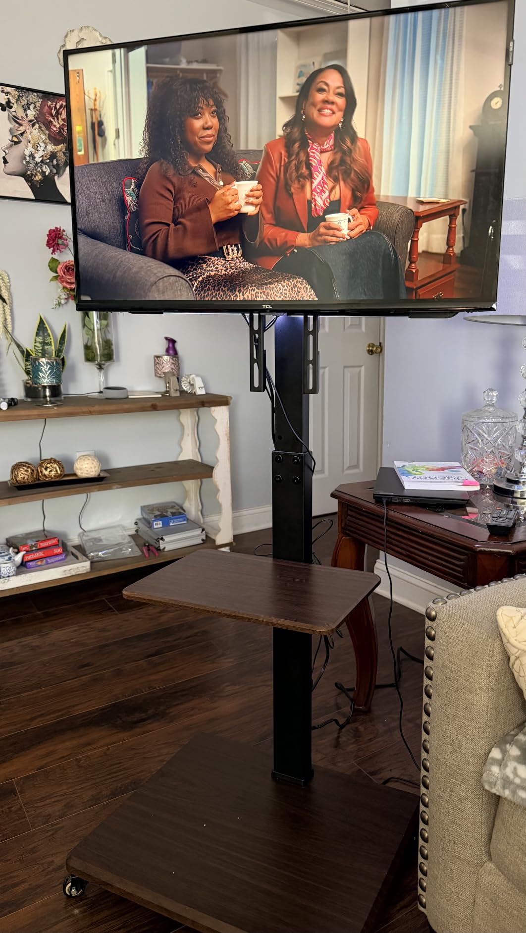Perlegear Mobile TV Stand with Power Outlet, Tilt & Swivel Rolling TV Stand for 32-75 inches TVs up to 110 lbs, 12 Height Adjustable Rolling TV Cart with Wheels, Max VESA 600x400mm, PGTVMC17 customer photo 2