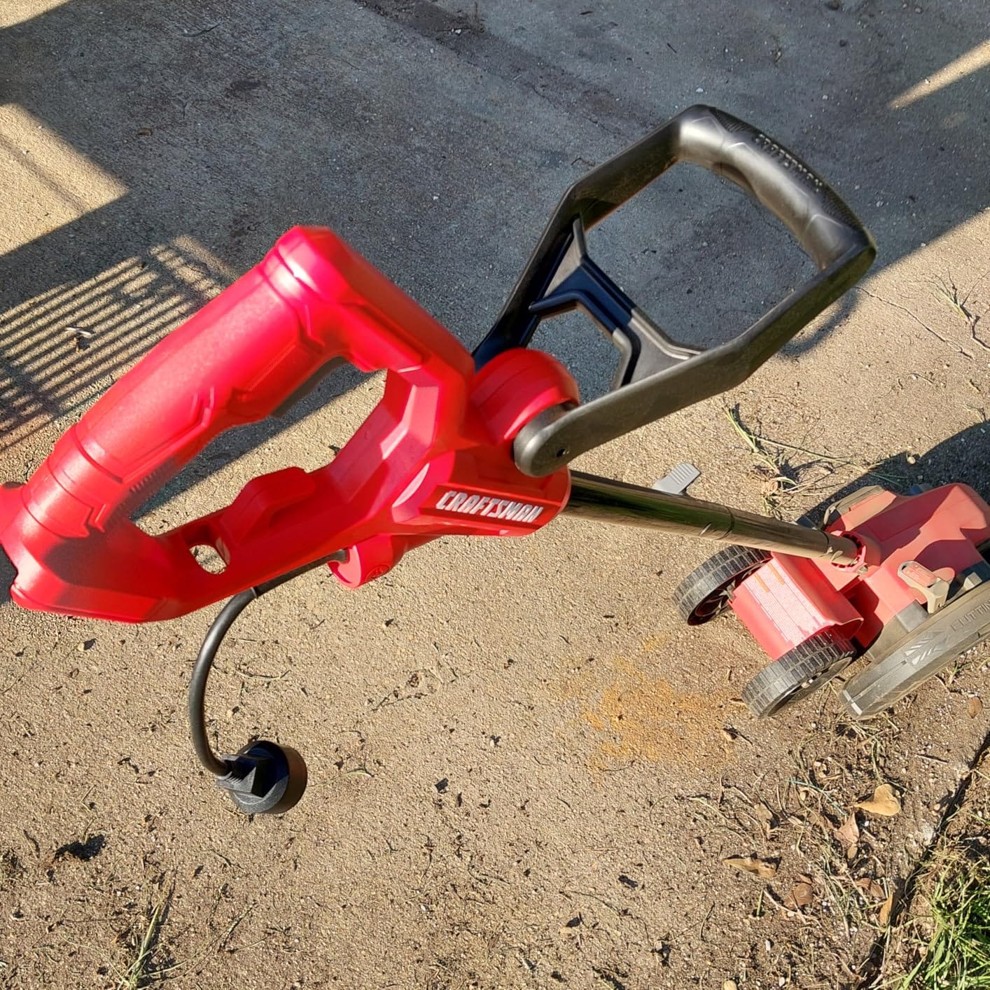 CRAFTSMAN Lawn Edger Tool, Corded, 12 Amp (CMEED400) customer photo 1
