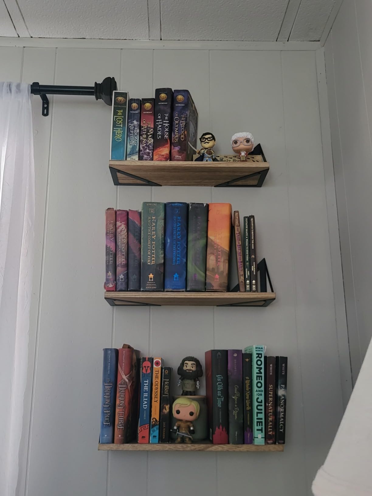 Wallniture Minori Floating Shelves Set of 3, Small Bookshelf Unit for Living Room, Office, and Bedroom, Natural Burned Rustic Wood Wall Decor with Metal Floating Shelf Bracket customer photo 1