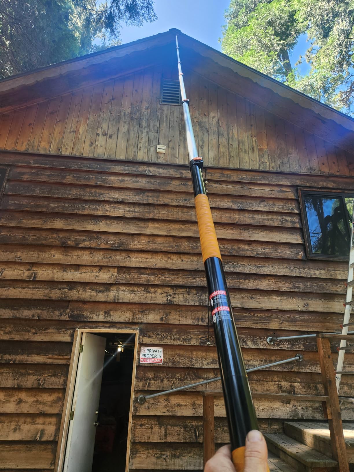 5-24 ft Long Telescopic Extension Pole, Multi-Purpose Extendable Pole | Universal Twist-on Metal Tip // Lightweight and Sturdy // Best Telescopic Pole for Painting, Dusting and Window Cleaning customer photo 2