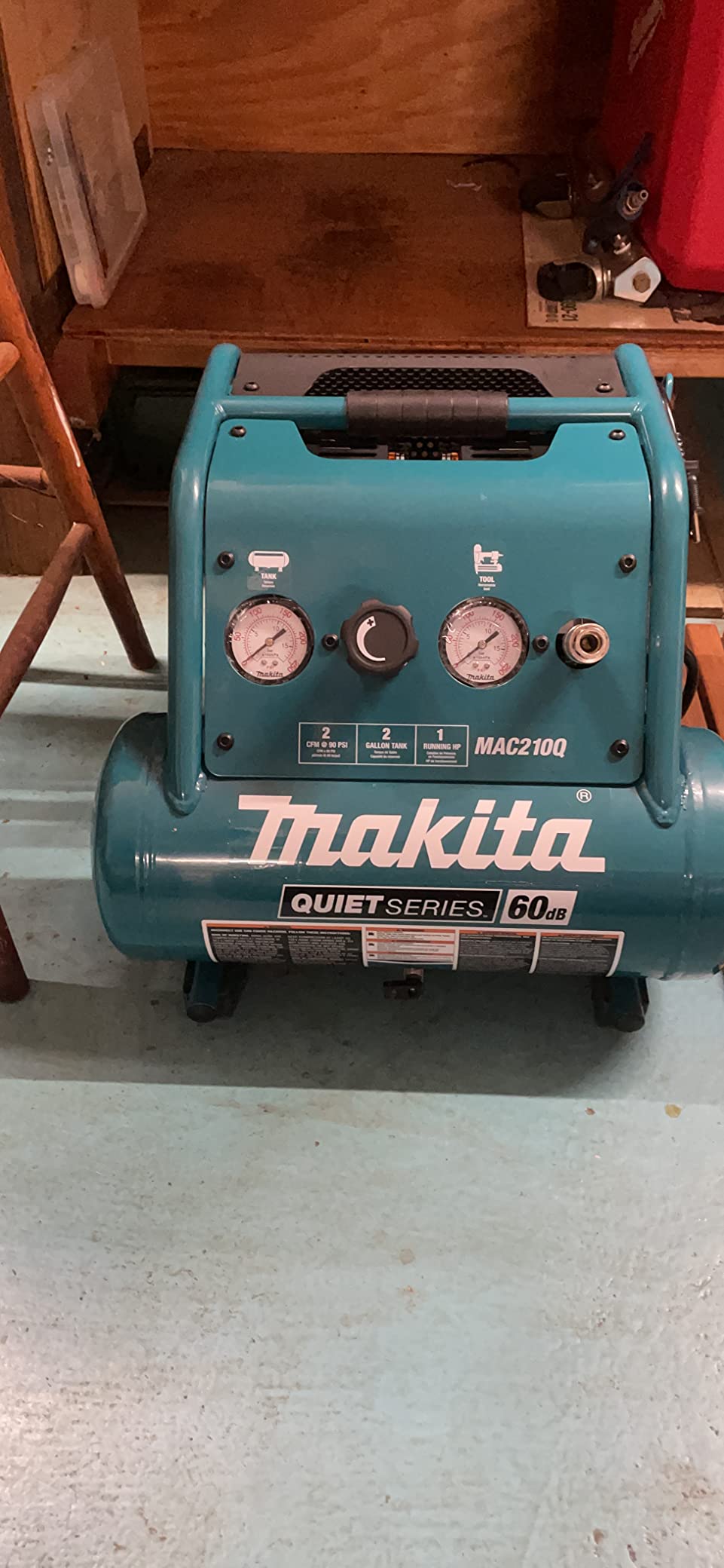 Makita MAC210Q Quiet Series, 1 HP, 2 Gallon, Oil-Free, Electric Air Compressor customer photo 1
