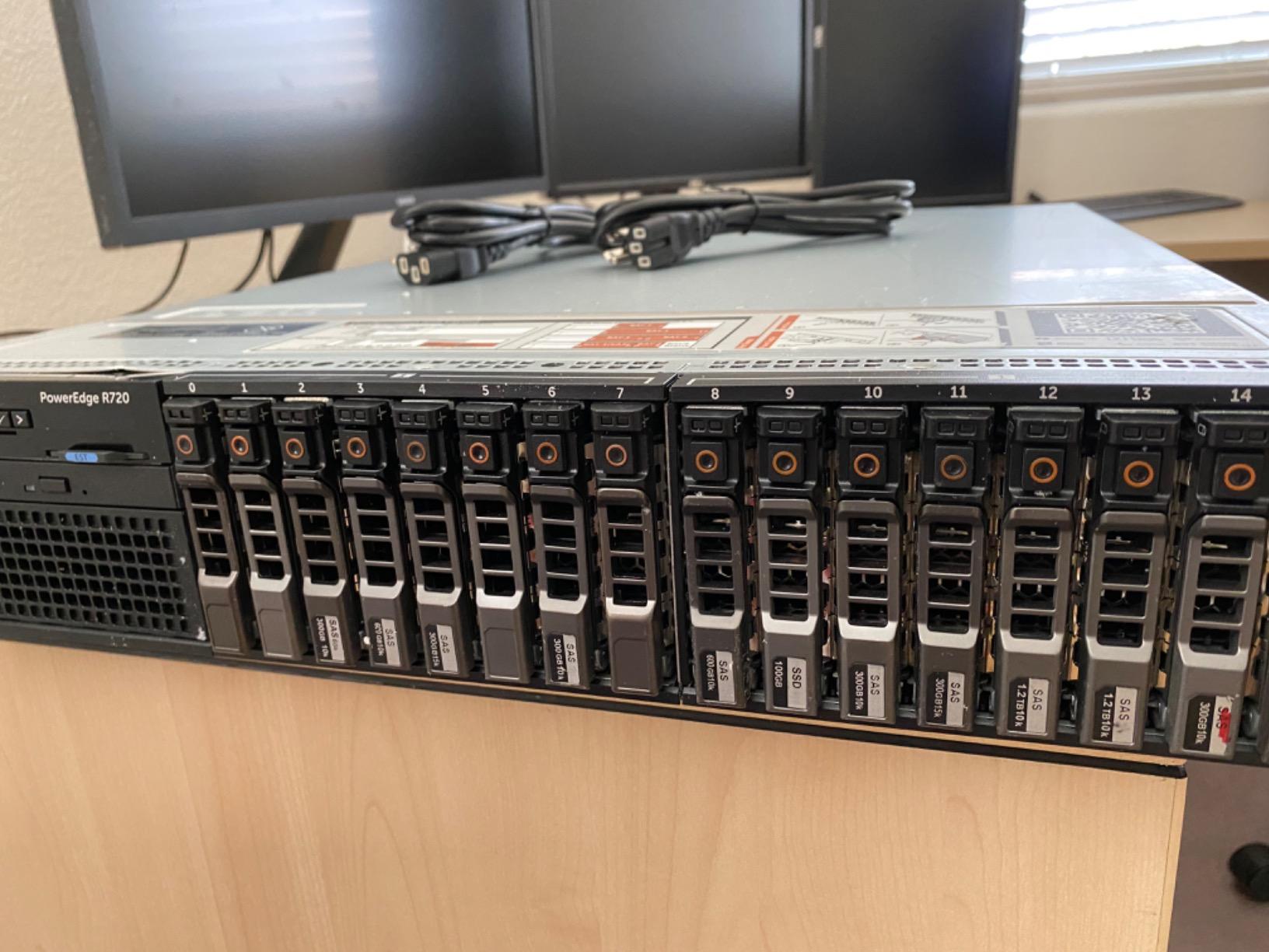 DELL PowerEdge R720 2U RackMount 64-bit Server 2xSix-Core E5-2630v2 Xeon 2.6GHz CPUs + 128GB PC3-12800 ECC RAM + 16x500GB SATA 2.5