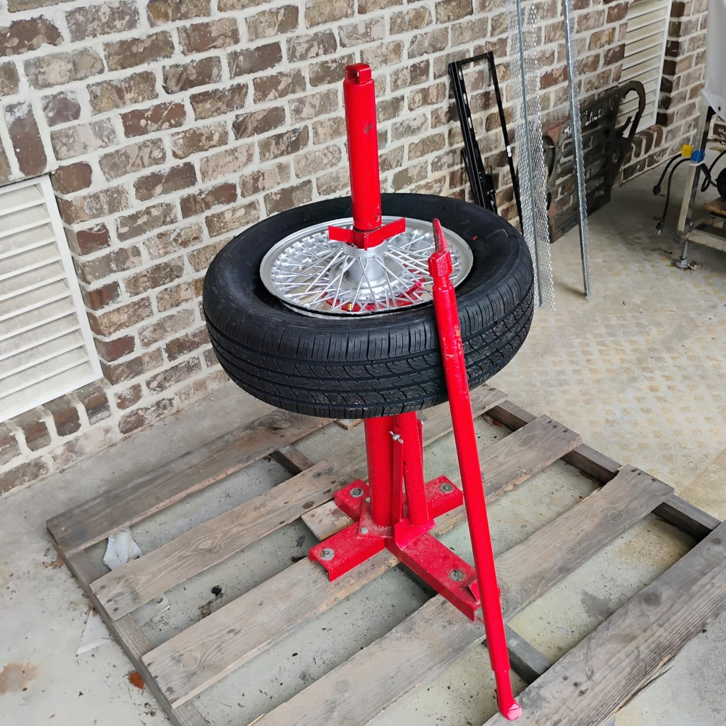 TUFFIOM Manual Tire Changer, Portable Hand Bead Breaker Mounting Tool for 8” to 16” Tires, for Home Garage Small Auto Shop customer photo 1