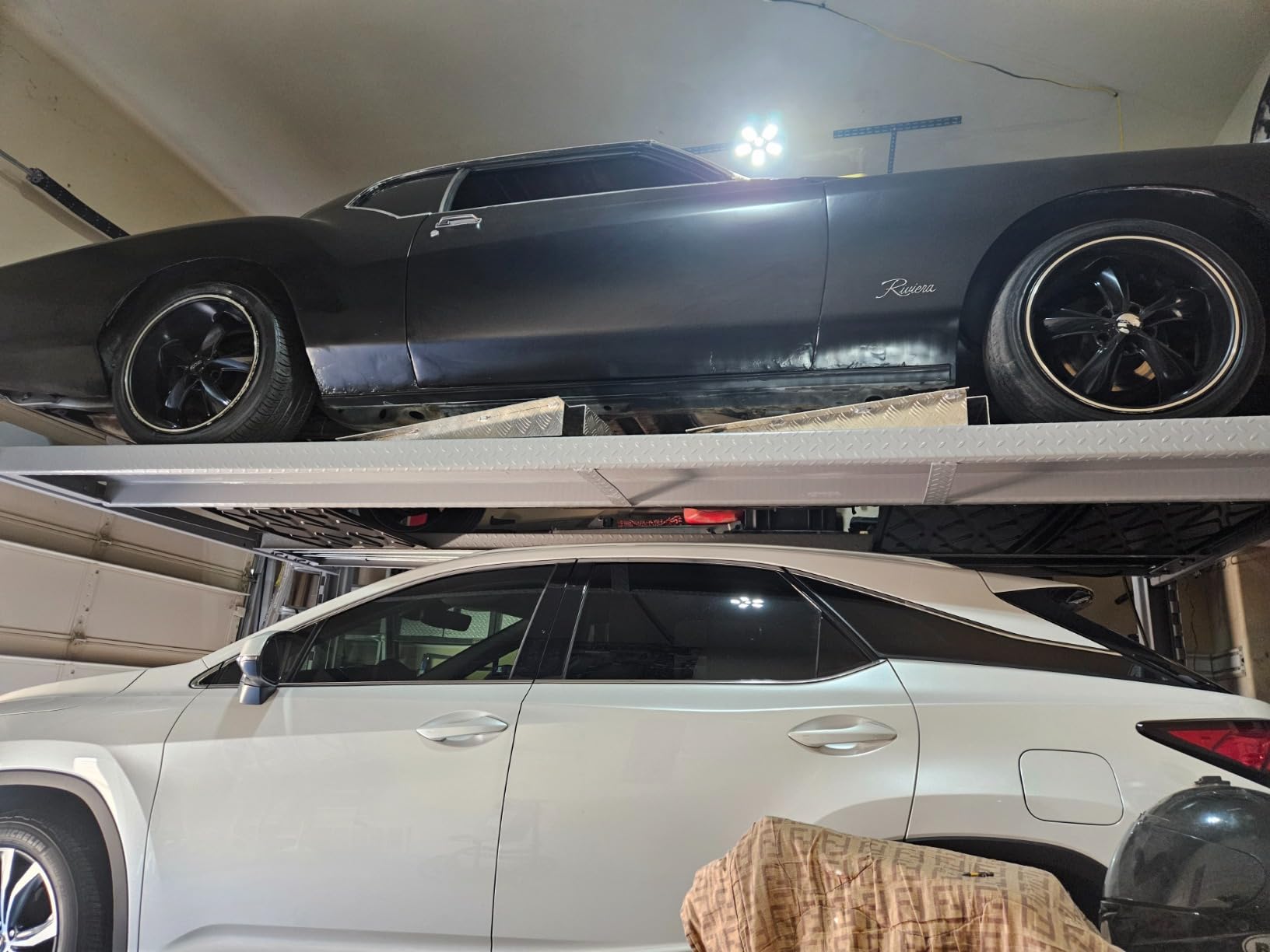 TRIUMPH NSS8TL 8000Lbs Taller Longer 4 Post Storage Service Car Auto Lift Truck Hoist customer photo 1