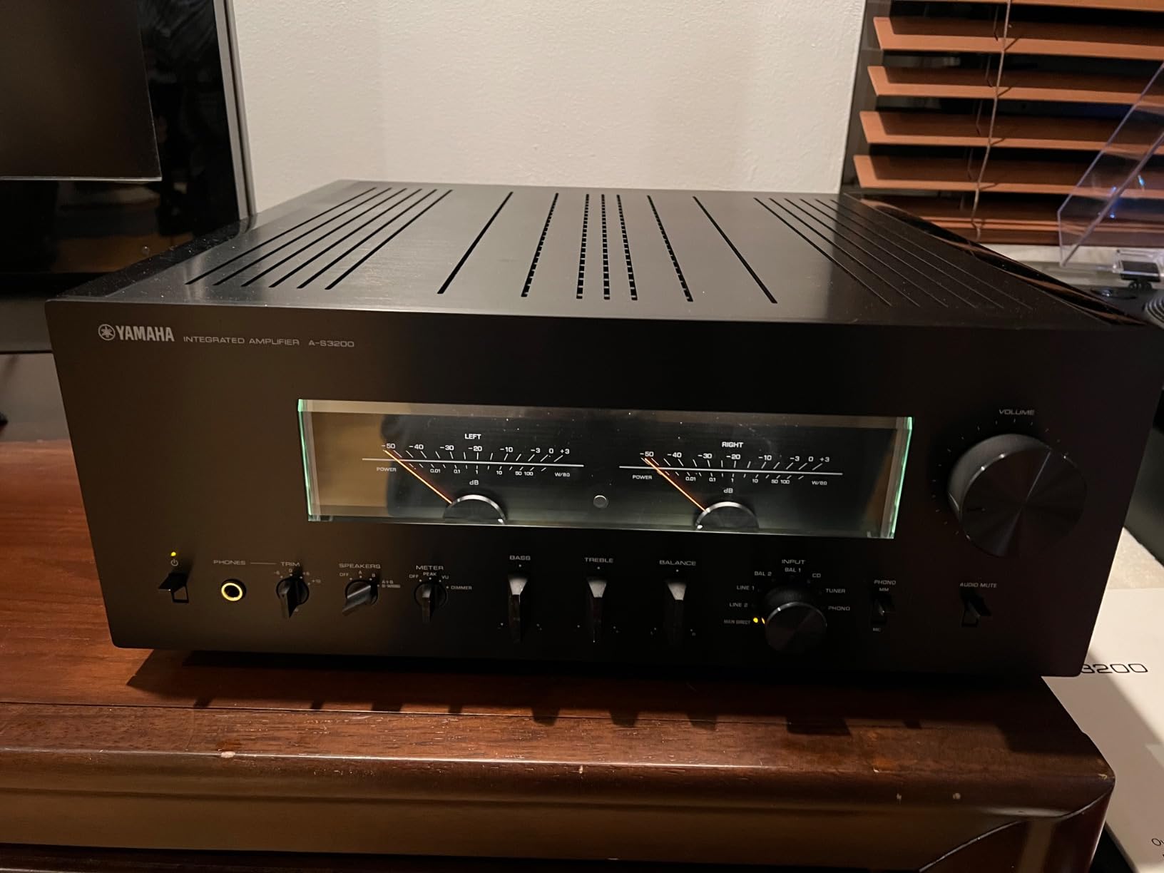 Yamaha Audio A-S3200BL Integrated Amplifier (Black) - Large toroidal transformer with balanced circuitry and brass terminals for vinyl, hi-fi audio and home theaters customer photo 2