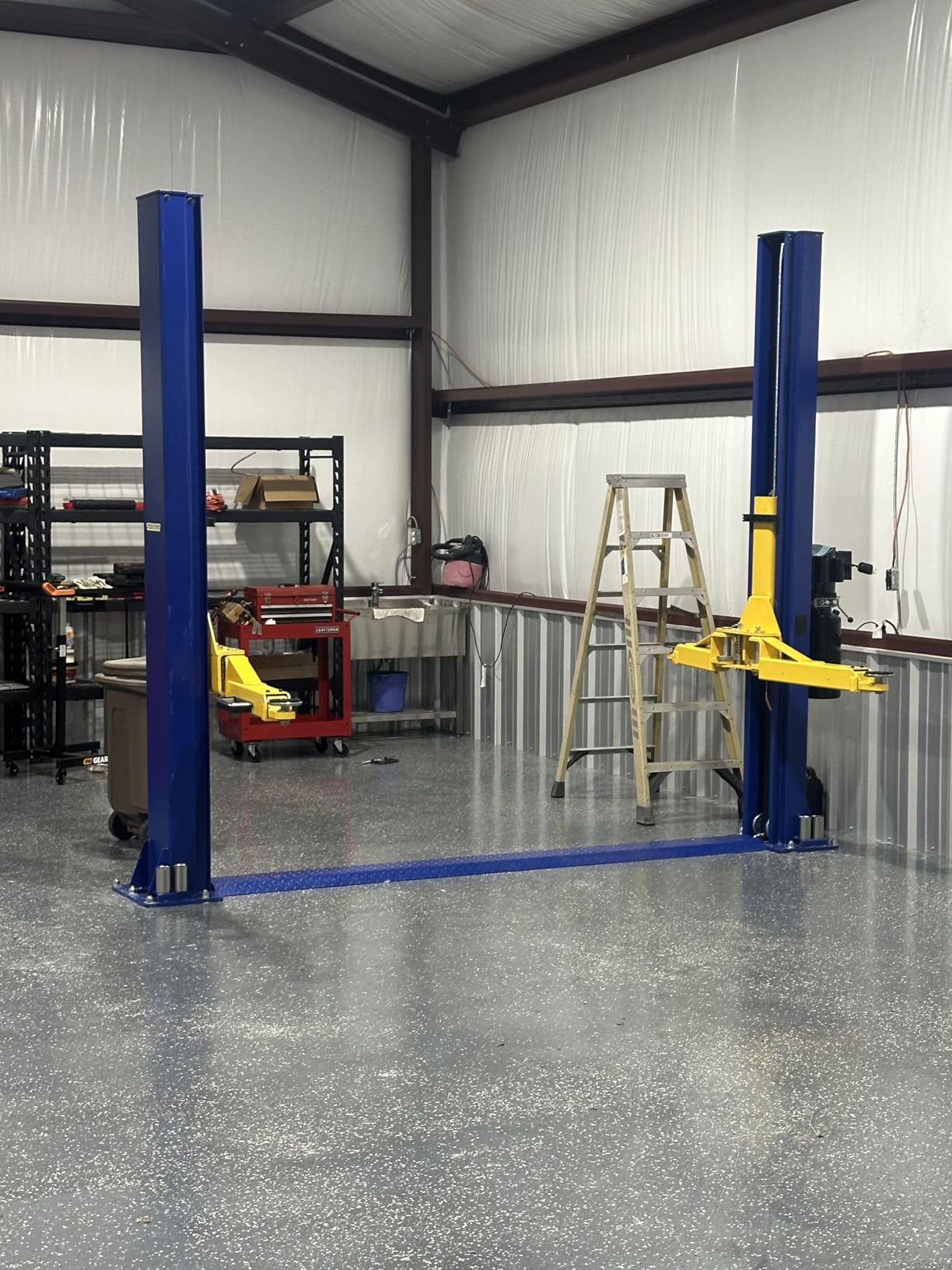 APlusLift HW-10KBP 10000LB Two Post Floor Plate Car Lift 3 Year Warranty | Rigid Double S Columns. Carriage Stronger Commercial-grade Steel. Floor Plate for Home & Auto shops with Height Limited customer photo 1