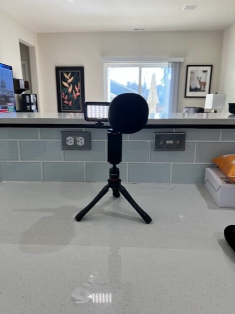 Movo iVlogger Vlogging Kit for iPhone - Lightning Compatible YouTube Starter Kit for Content Creators - Accessories: Phone Tripod, Phone Mount, LED Light and Shotgun Microphone customer photo 2