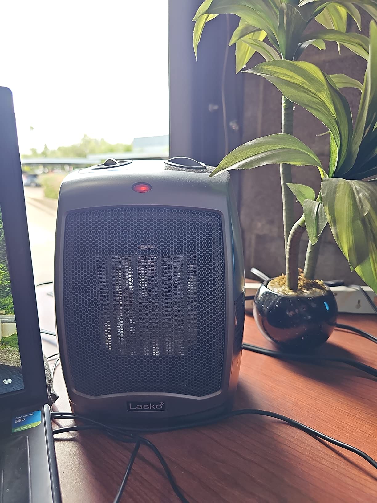 Lasko Portable Indoor Ceramic Space Heater - 9